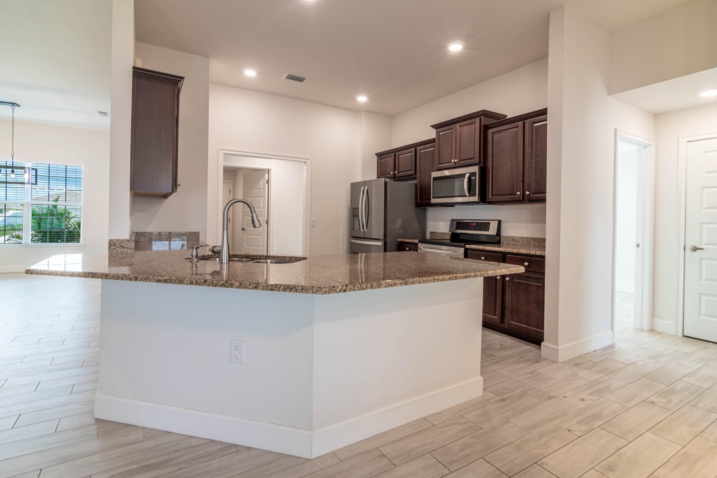 1513 NE 43rd Terrace, Cape Coral, FL 33909 — photo 12 of 44