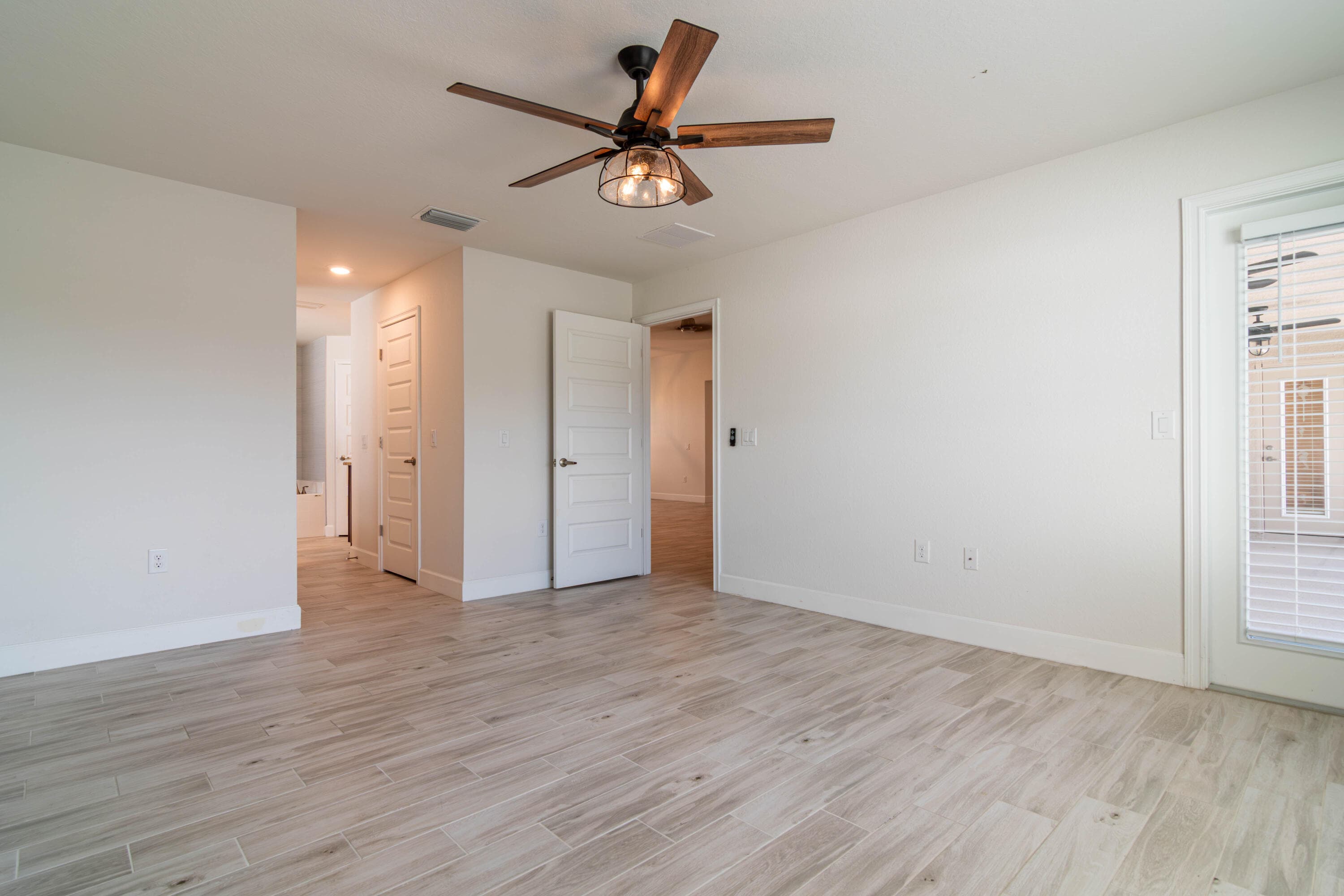 1513 NE 43rd Terrace, Cape Coral, FL 33909 — photo 19 of 44