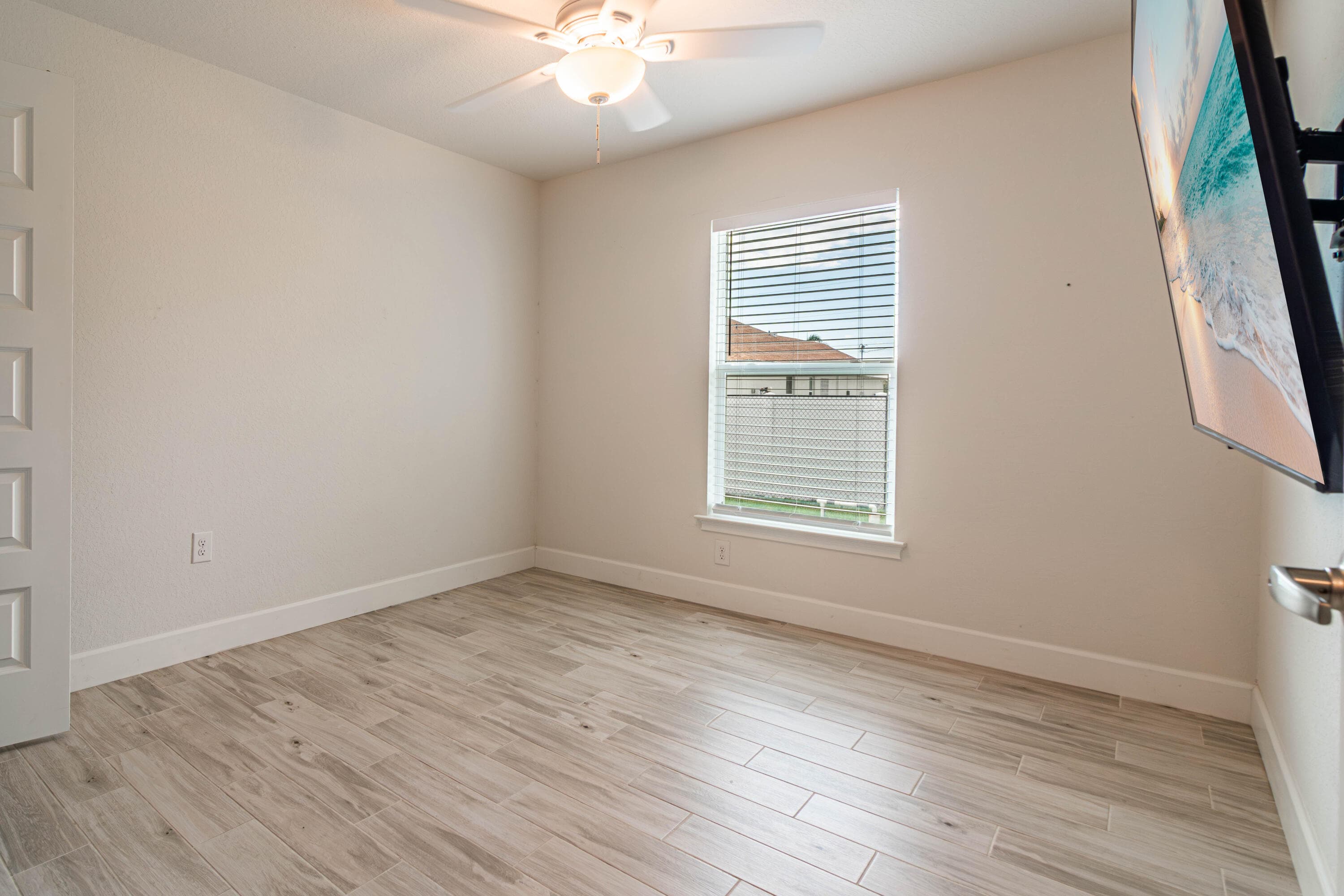 1513 NE 43rd Terrace, Cape Coral, FL 33909 — photo 24 of 44