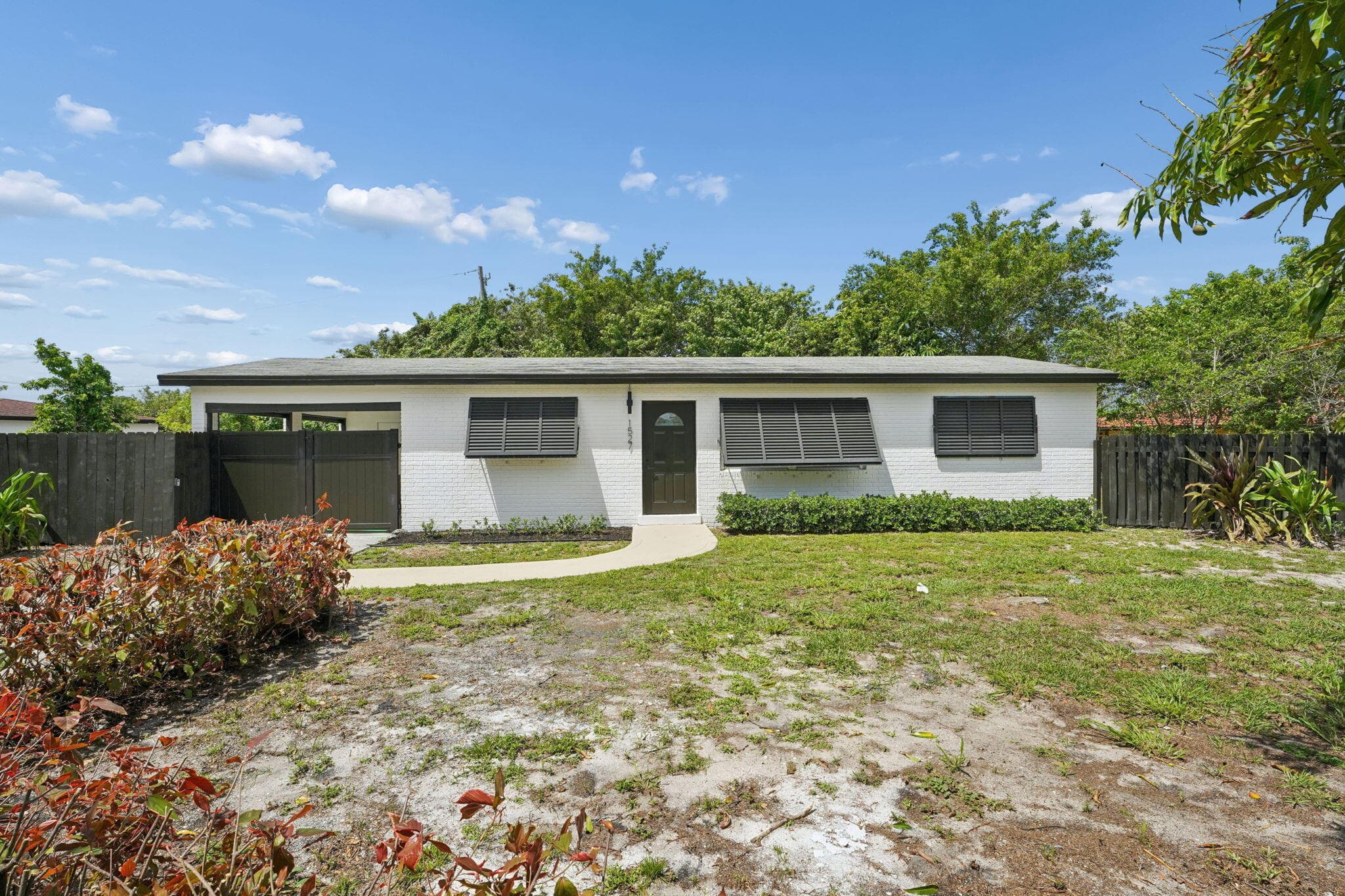 1527 Live Oak Drive, West Palm Beach, FL 33415 — photo 1 of 45