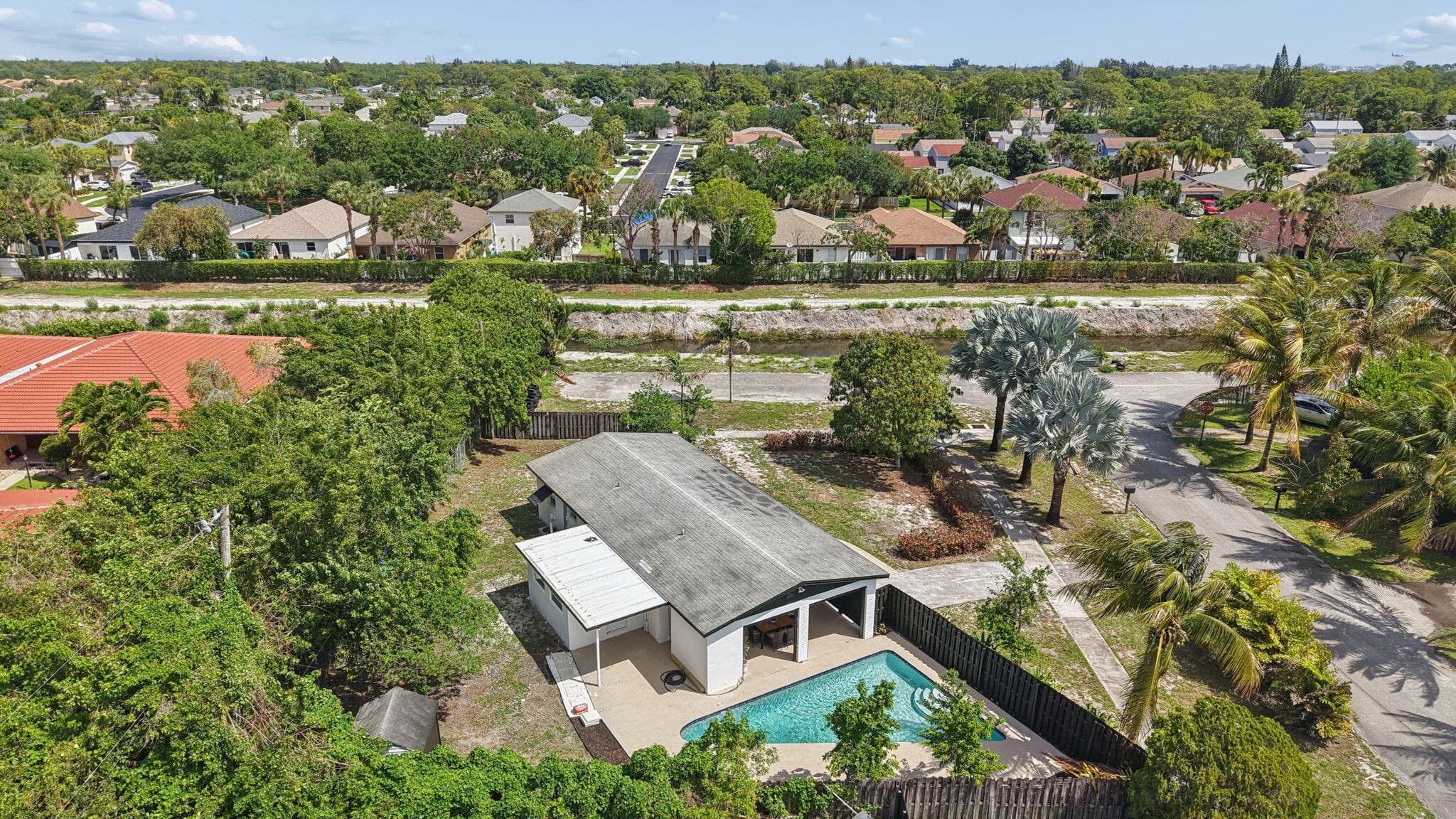 1527 Live Oak Drive, West Palm Beach, FL 33415 — photo 36 of 45