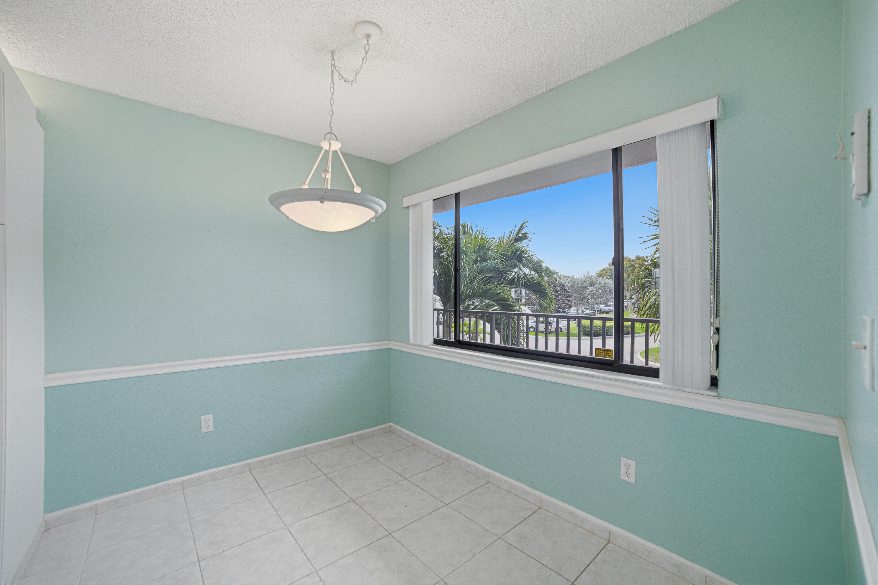 10442 E Clairmont Circle 204, Tamarac, FL 33321 — photo 9 of 32