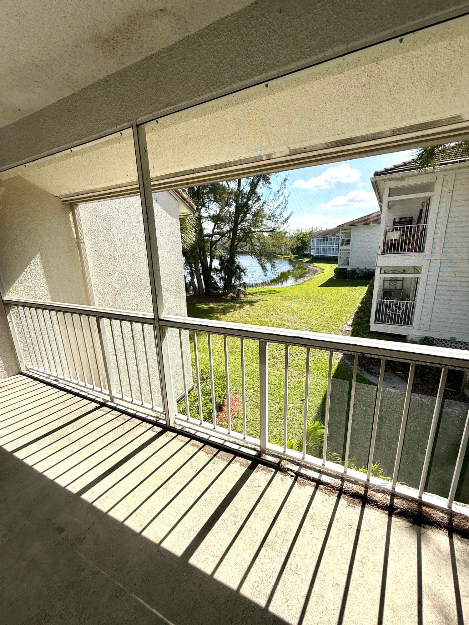 237 Cypress Point Drive 237, Palm Beach Gardens, FL 33418 — photo 7 of 20