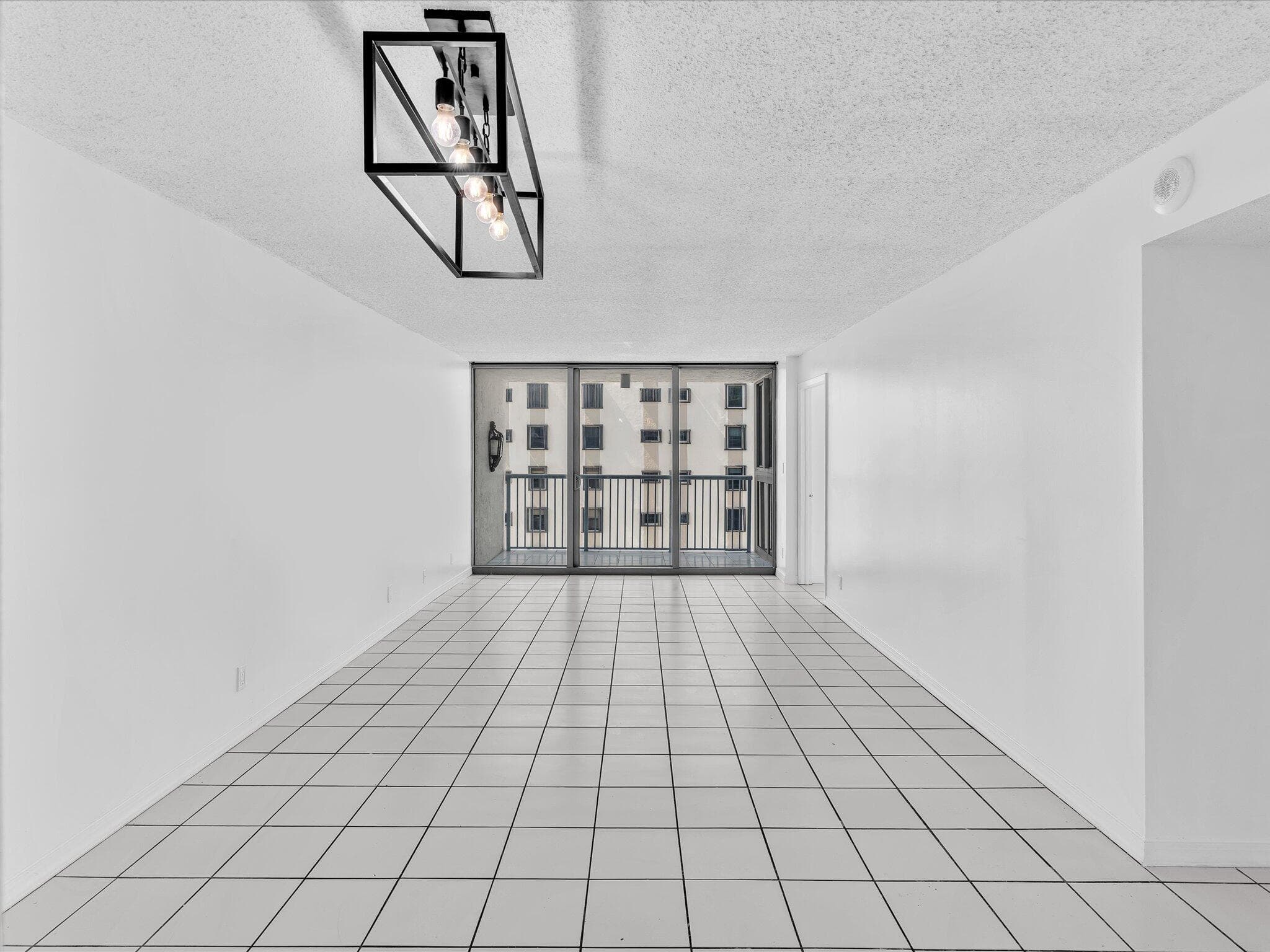 2655 Collins Avenue Unit 1710, Miami Beach, FL 33140 — photo 4 of 54