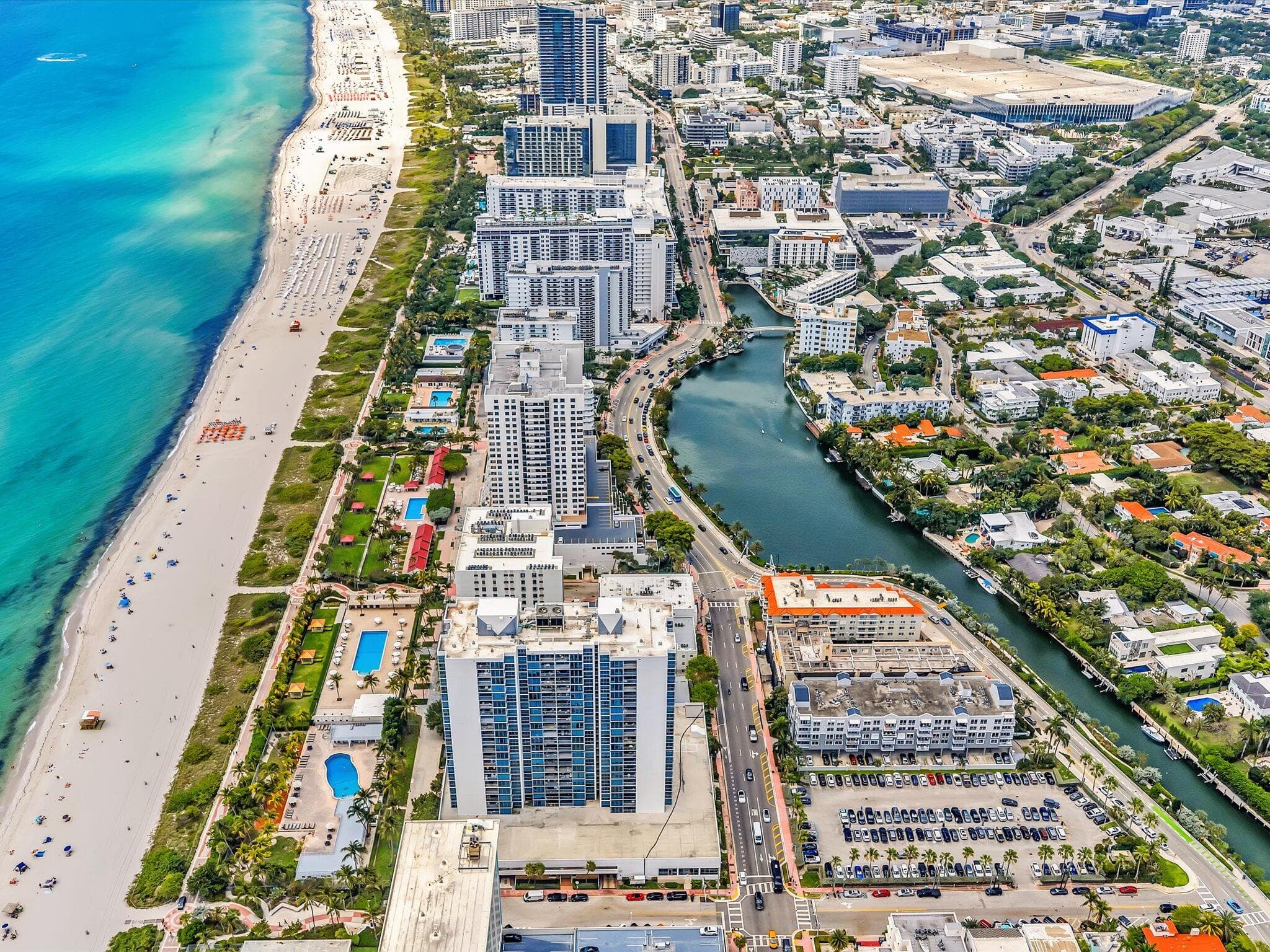 2655 Collins Avenue Unit 1710, Miami Beach, FL 33140 — photo 44 of 54