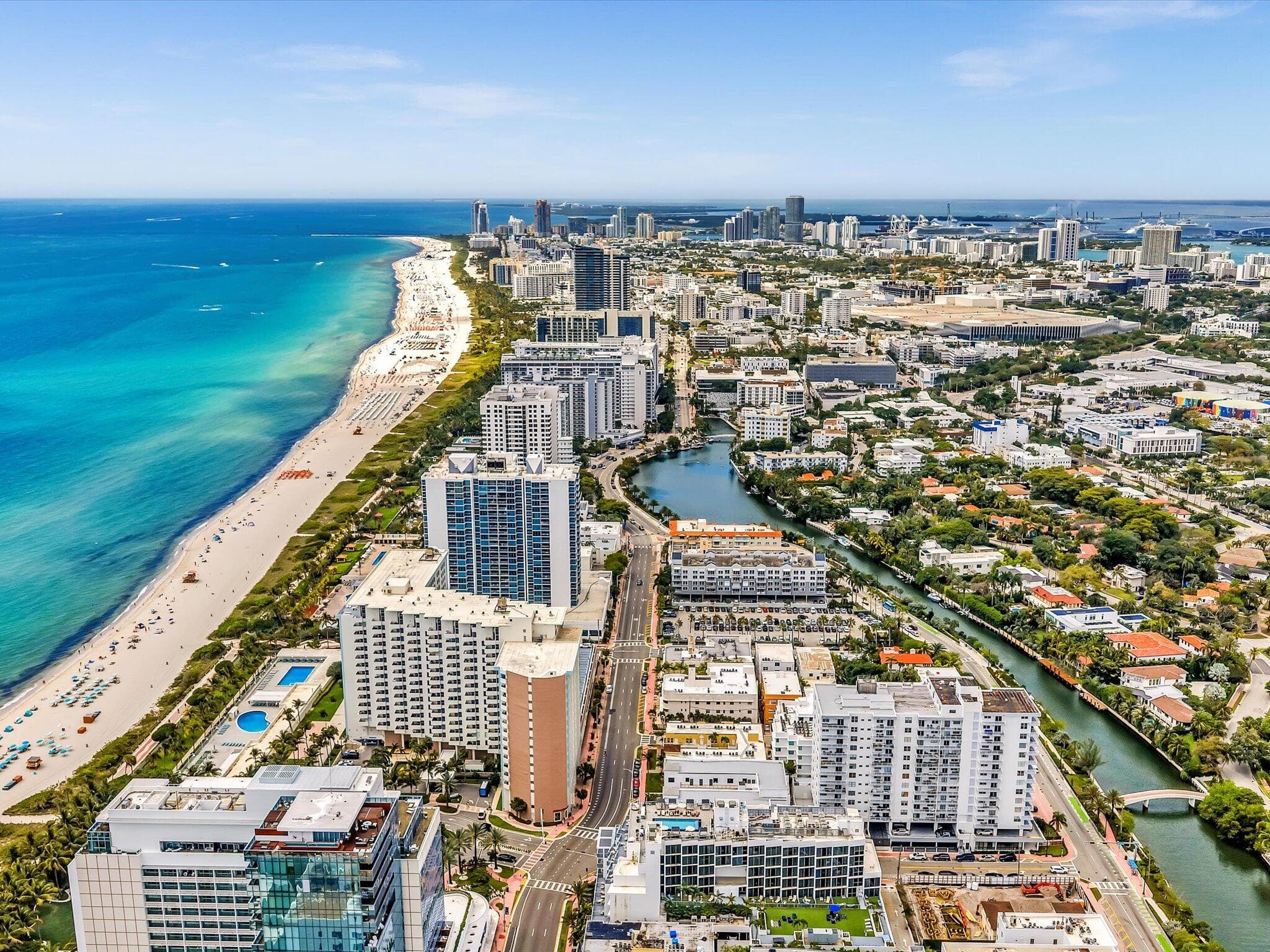 2655 Collins Avenue Unit 1710, Miami Beach, FL 33140 — photo 45 of 54