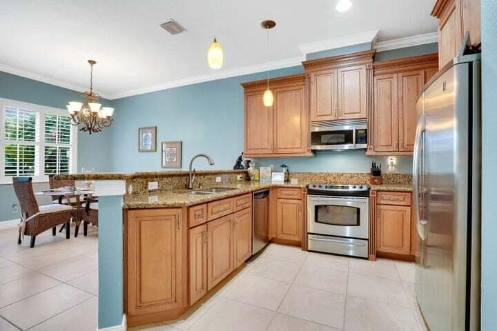 1000 Us-1 805, Jupiter, FL 33477 — photo 11 of 27