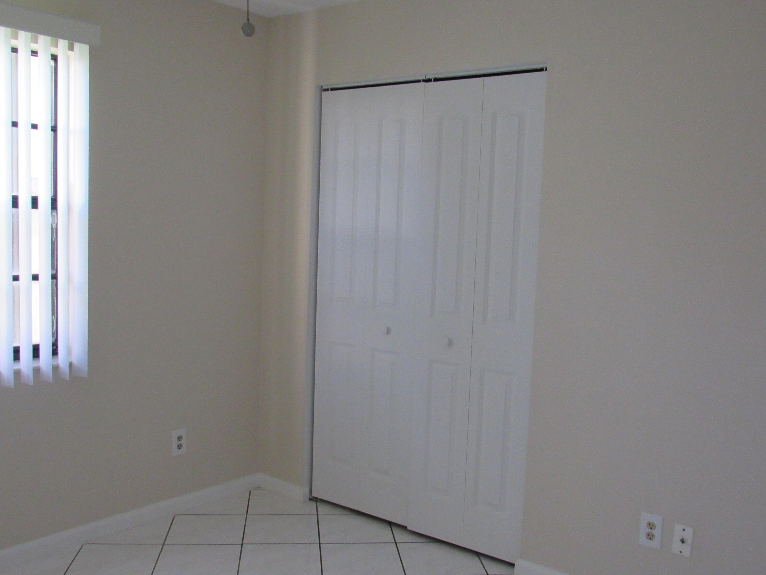1065 Manor Drive, Palm Springs, FL 33461 — photo 11 of 19