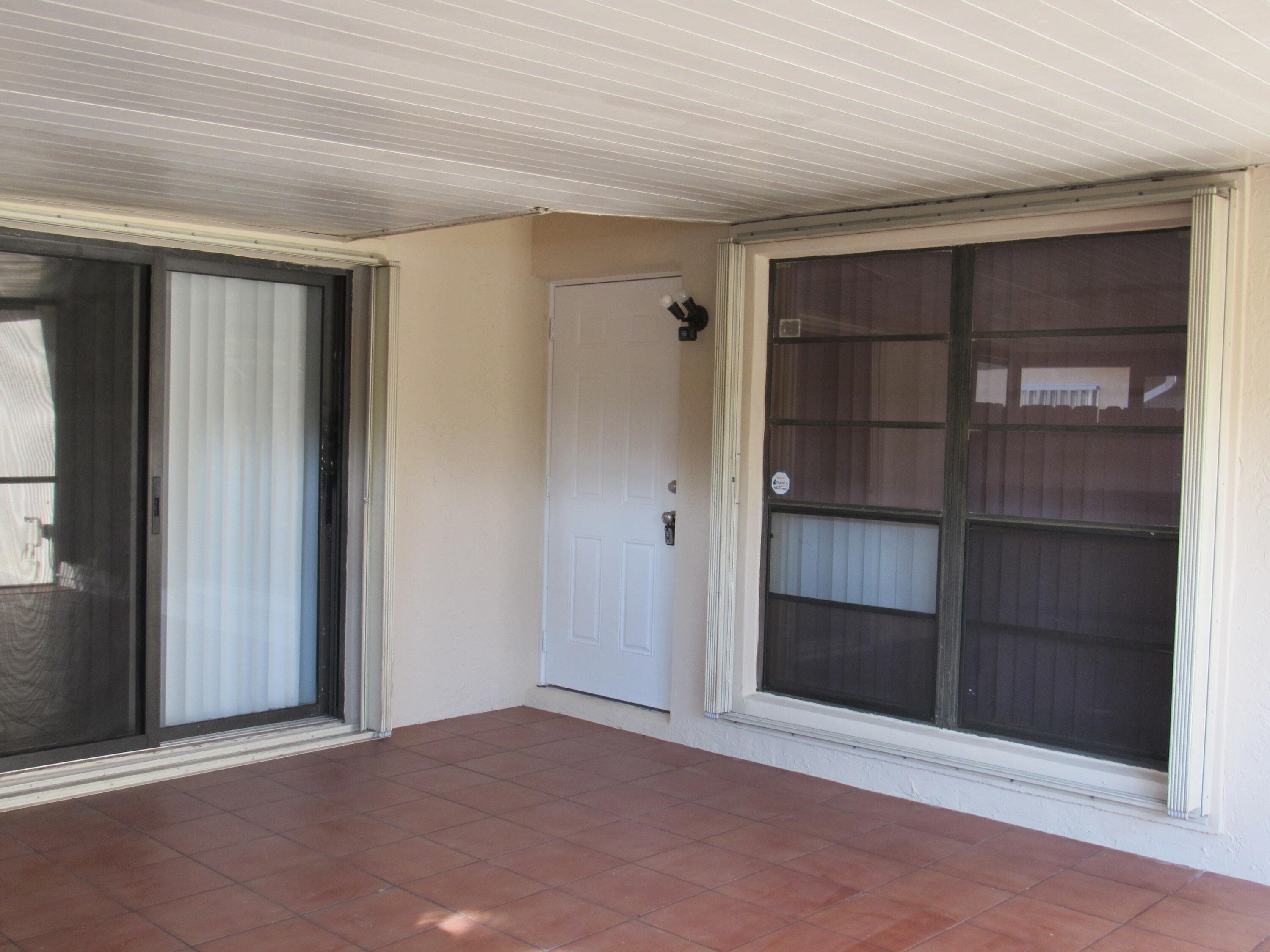 1065 Manor Drive, Palm Springs, FL 33461 — photo 16 of 19