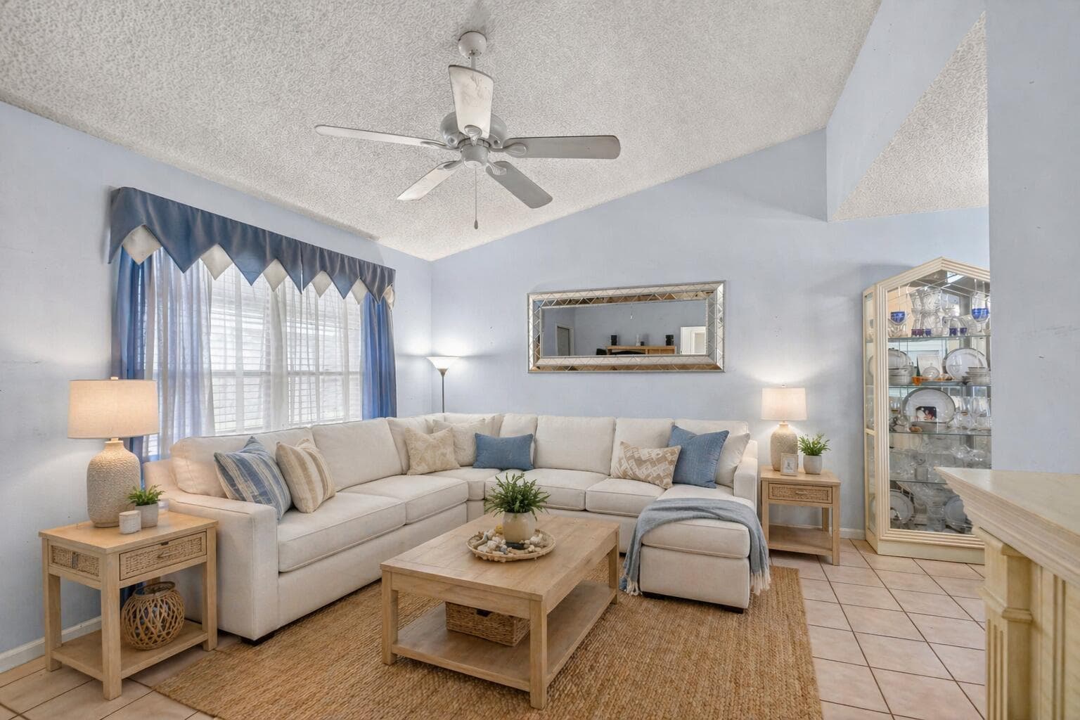 2730 Ida Way 16a, West Palm Beach, FL 33415 — photo 1 of 34