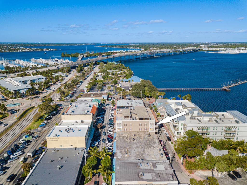 47 SW Osceola Street 206, Stuart, FL 34994 — photo 48 of 50