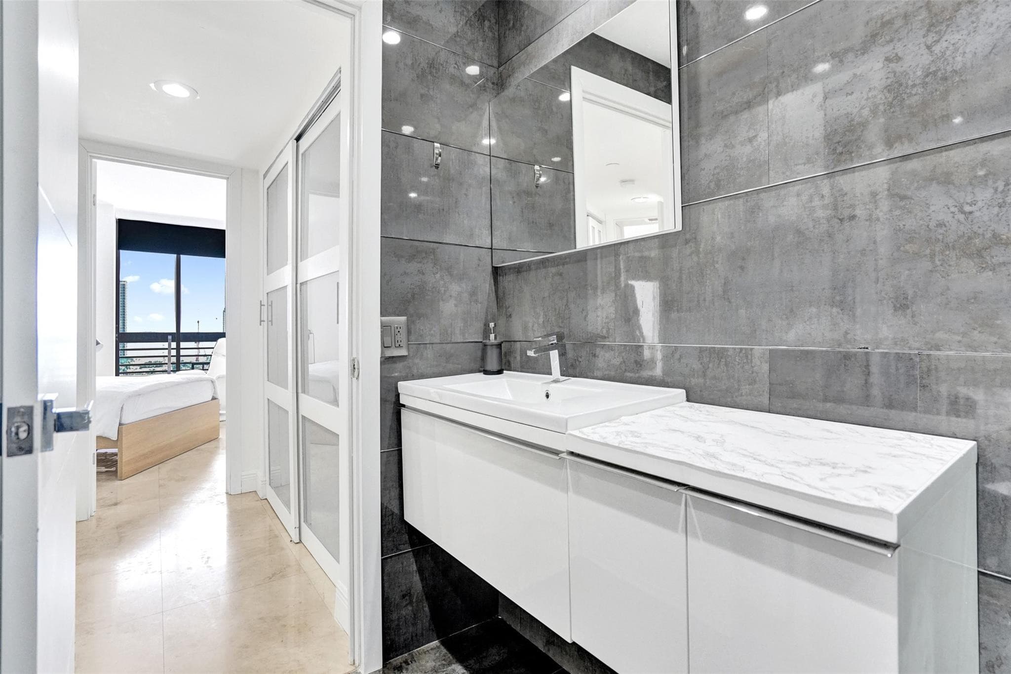 19101 NE 36th Court 1709, Aventura, FL 33180 — photo 14 of 58