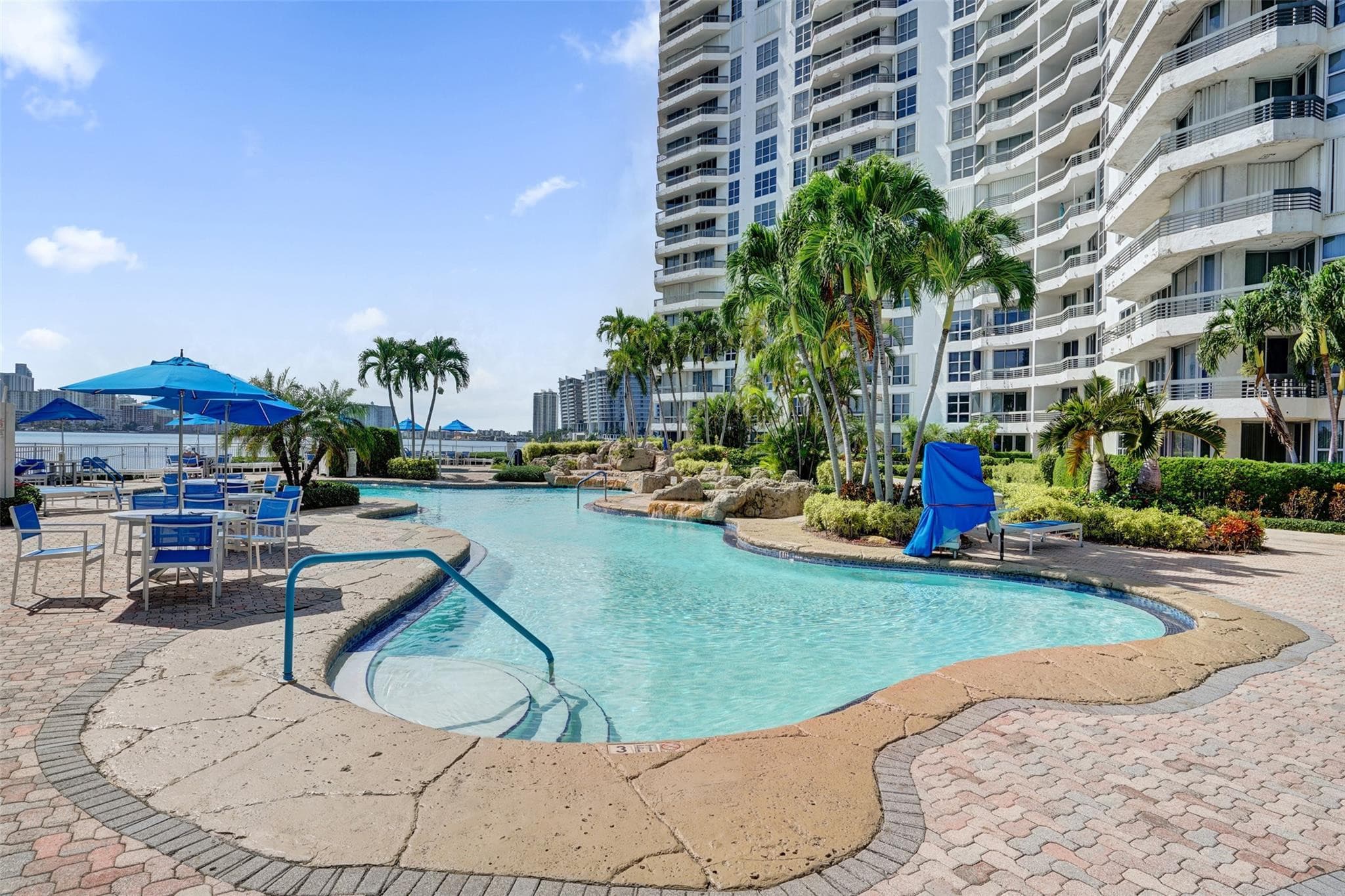 19101 NE 36th Court 1709, Aventura, FL 33180 — photo 45 of 58