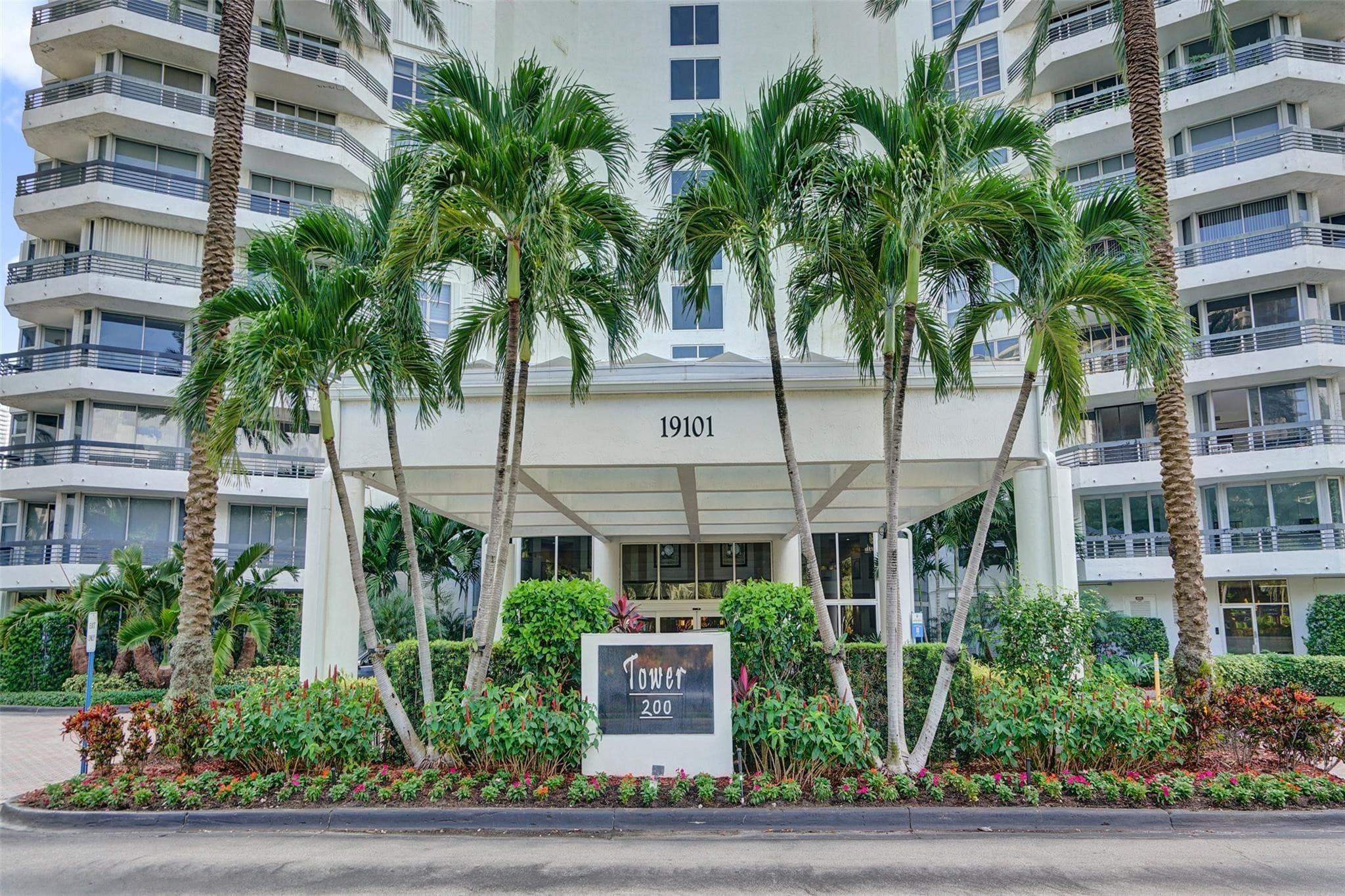 19101 NE 36th Court 1709, Aventura, FL 33180 — photo 55 of 58
