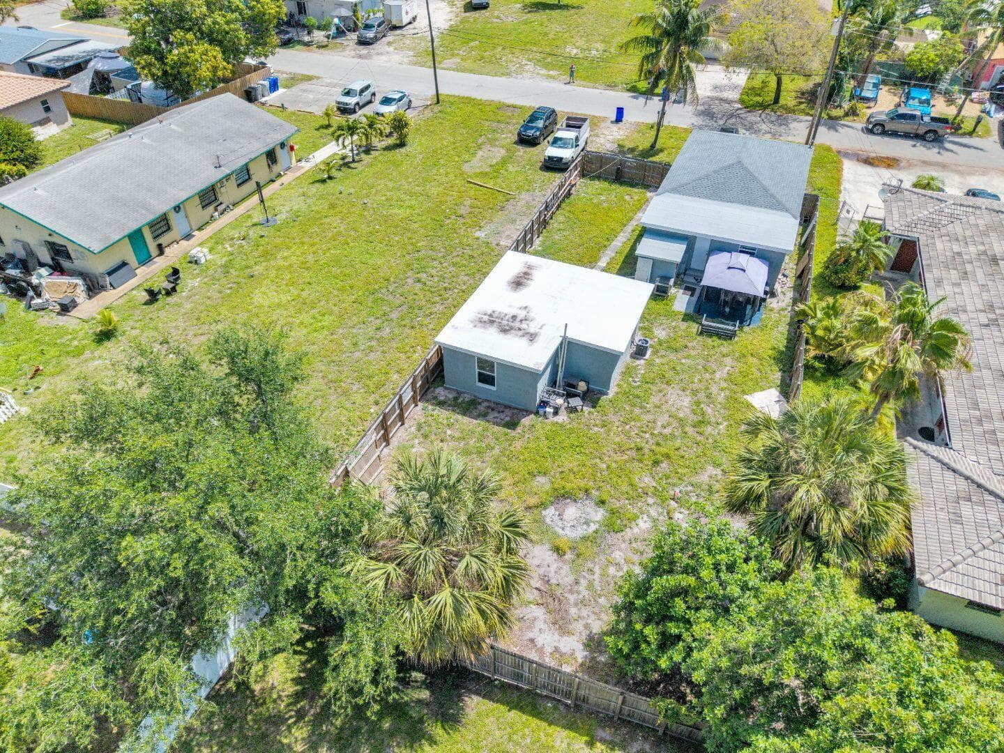 625 NW 15th Avenue, Pompano Beach, FL 33069 — photo 9 of 10