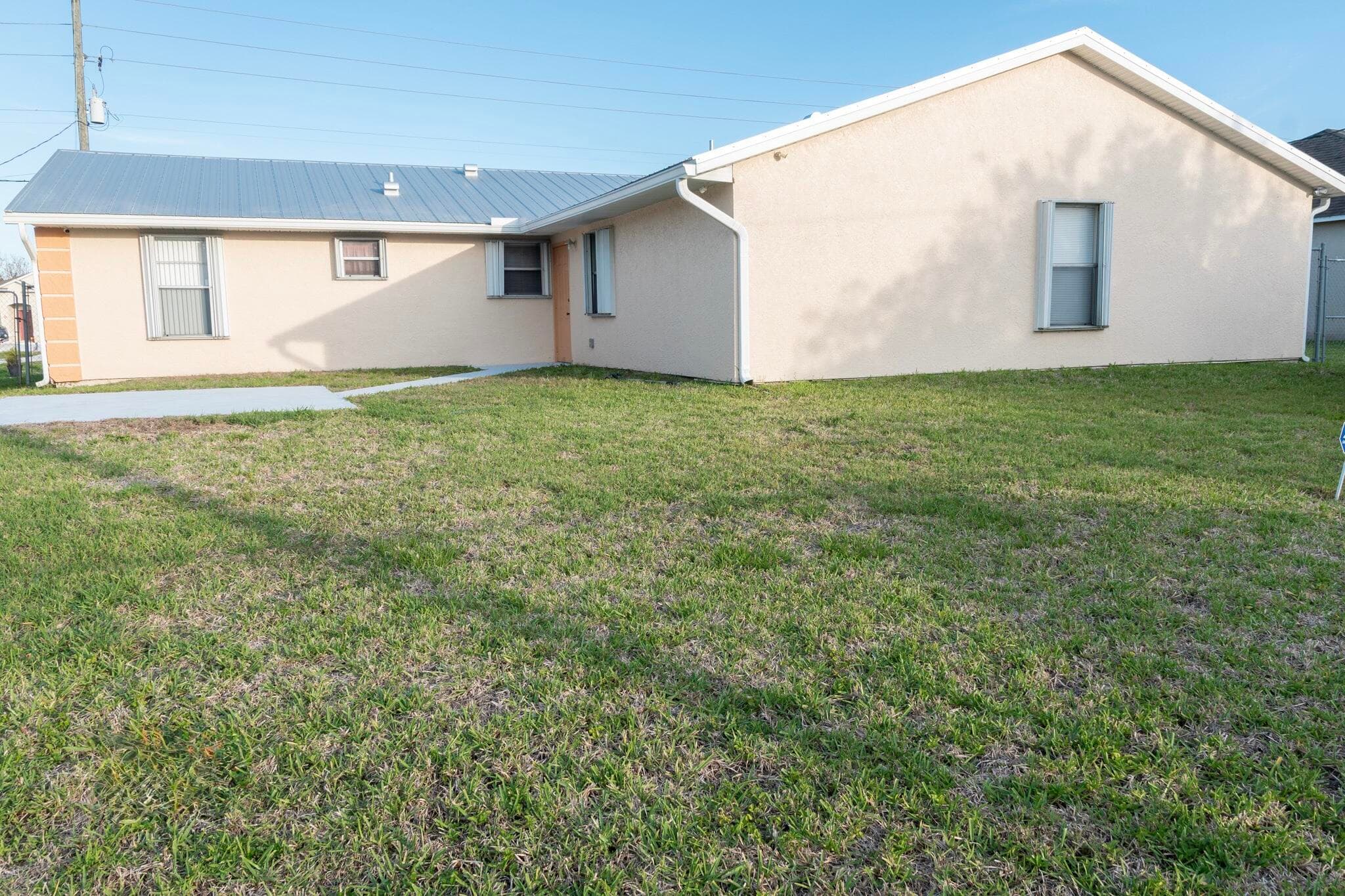 662 NW Bayshore Boulevard, Port St. Lucie, FL 34983 — photo 17 of 18