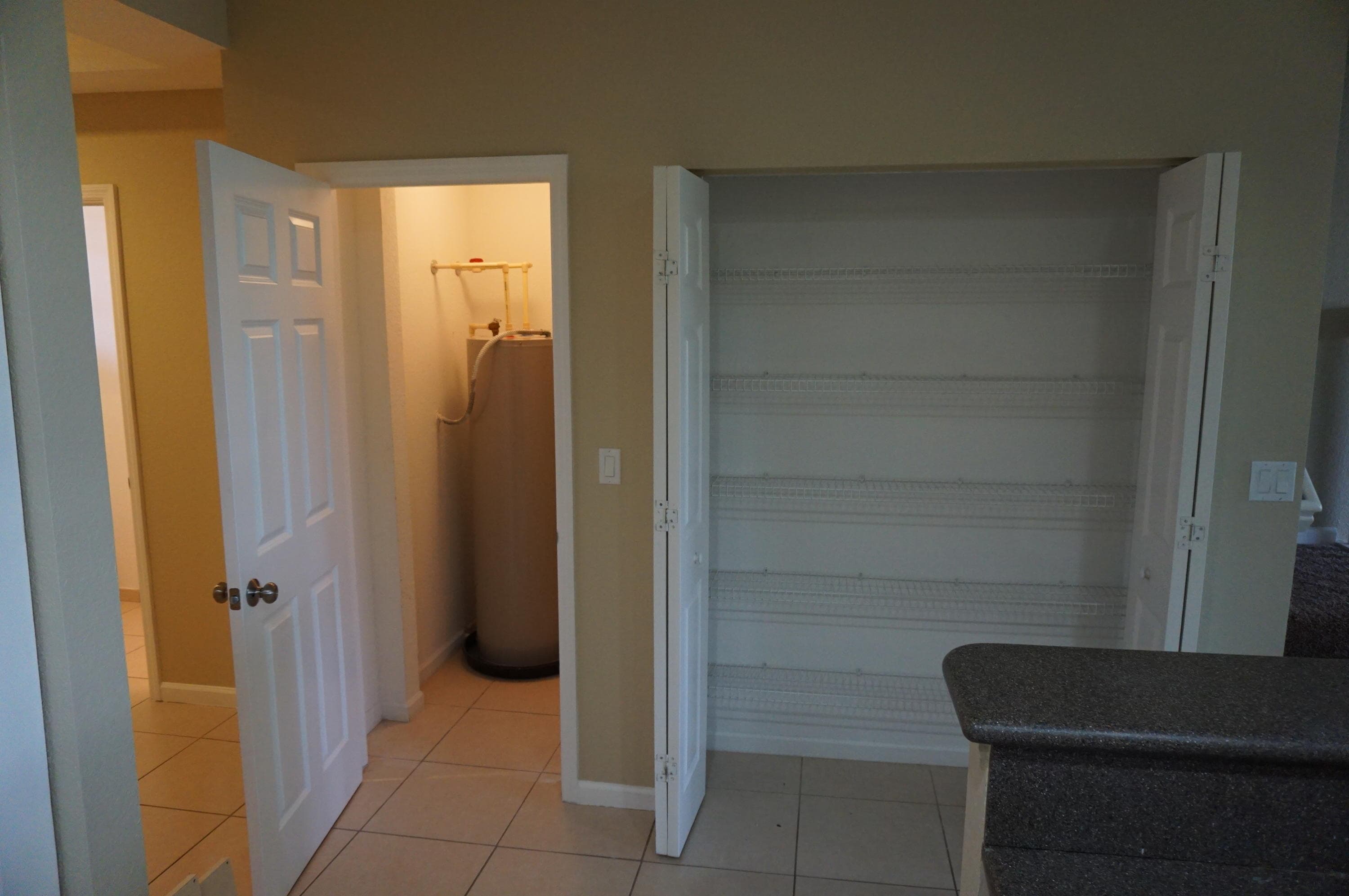 2030 Nassau Drive, West Palm Beach, FL 33404 — photo 4 of 28