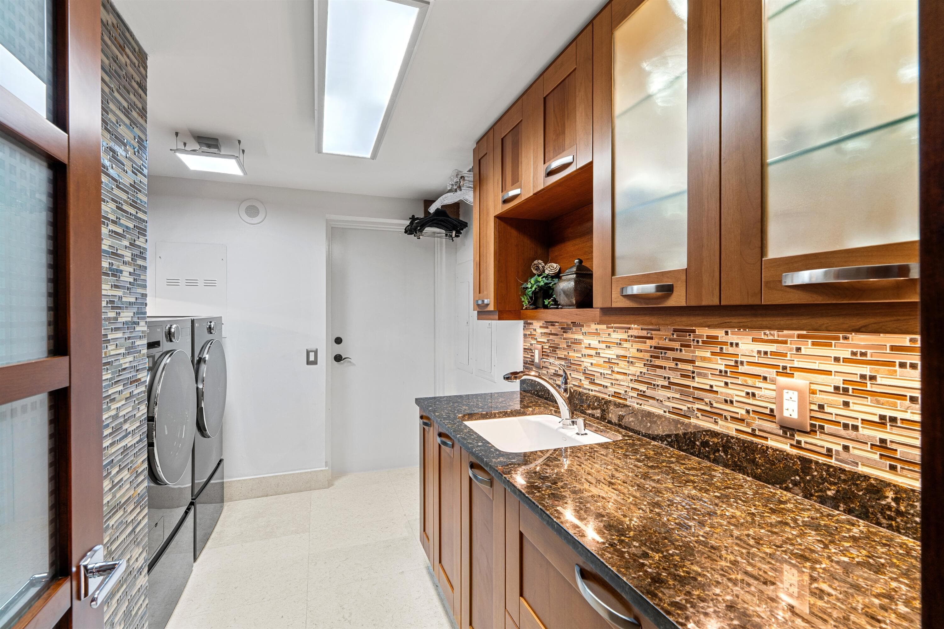 1460 S Ocean Boulevard 804, Lauderdale-By-The-Sea, FL 33062 — photo 29 of 44