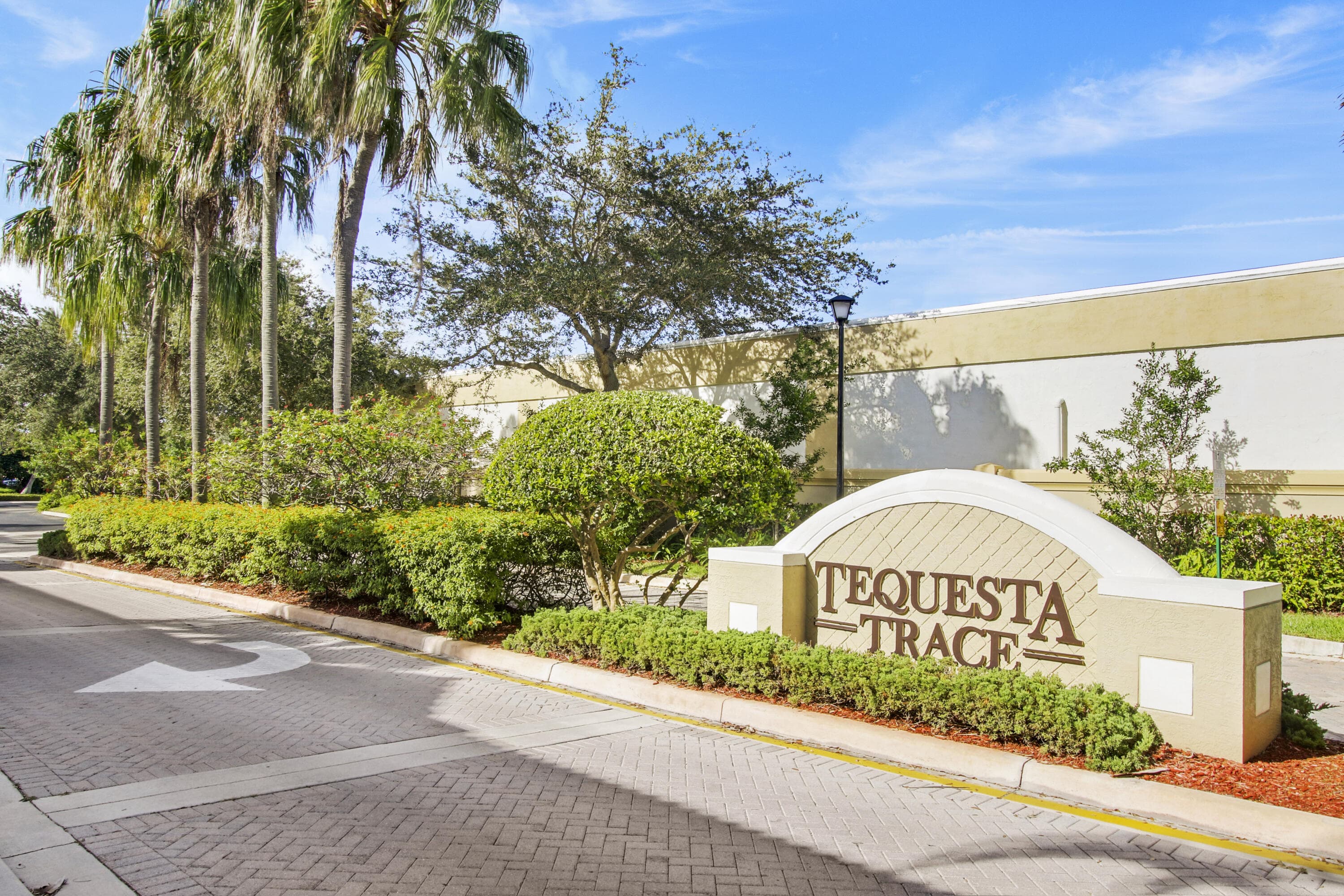 104 Lighthouse Circle H, Tequesta, FL 33469 — photo 37 of 45