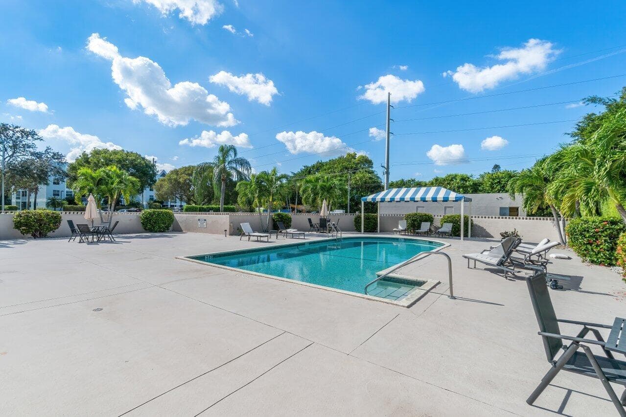 5884 Morningstar Circle 205, Delray Beach, FL 33484 — photo 32 of 34