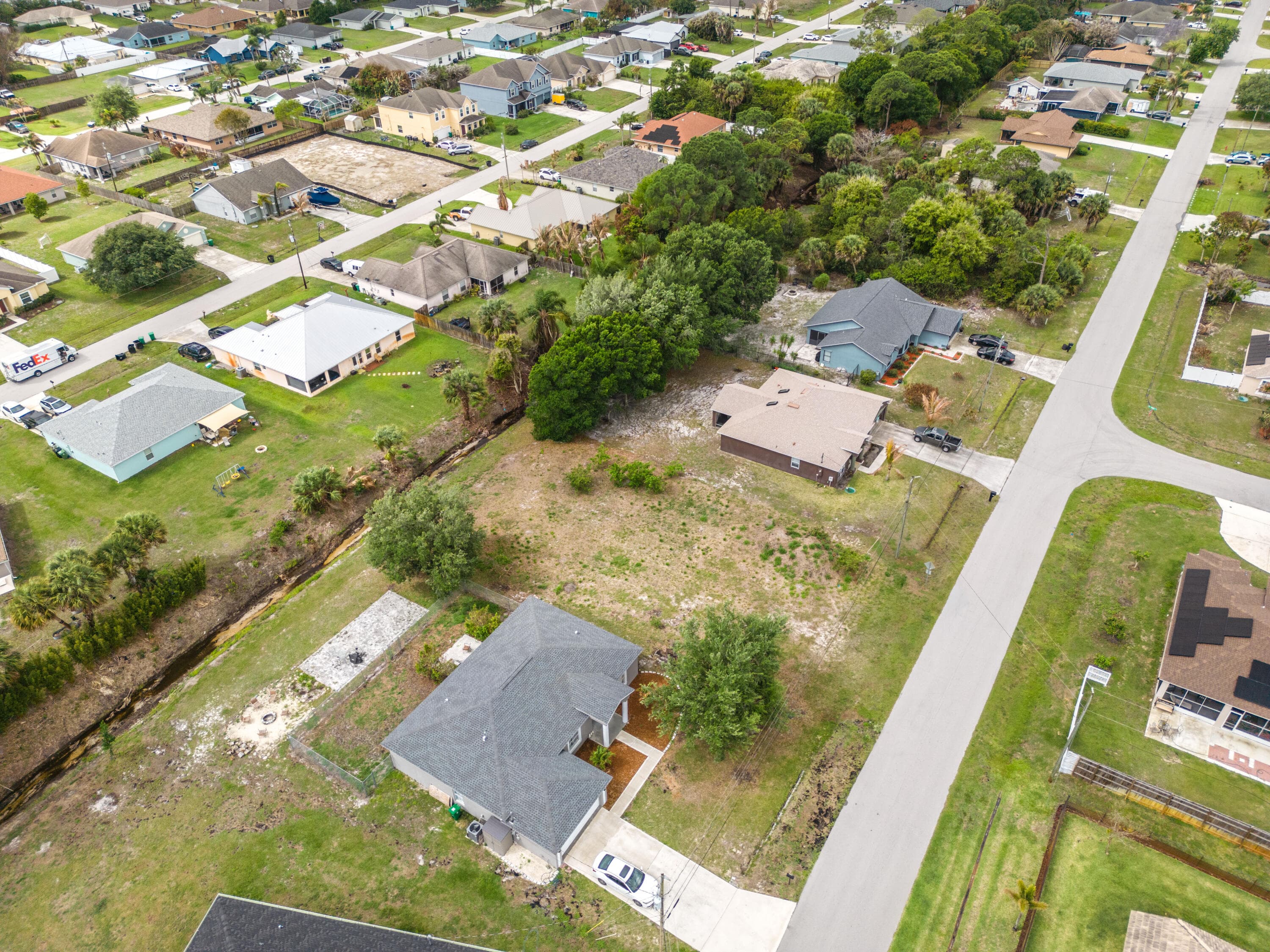 1110 SW Hunnicut Avenue, Port St. Lucie, FL 34953 — photo 7 of 9