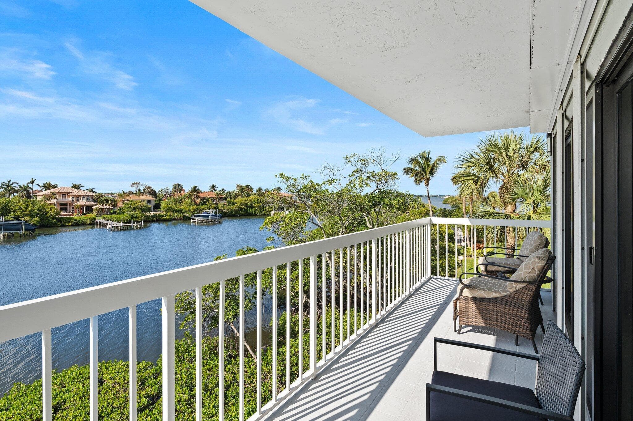 3501 S Ocean Boulevard 307, South Palm Beach, FL 33480 — photo 7 of 35