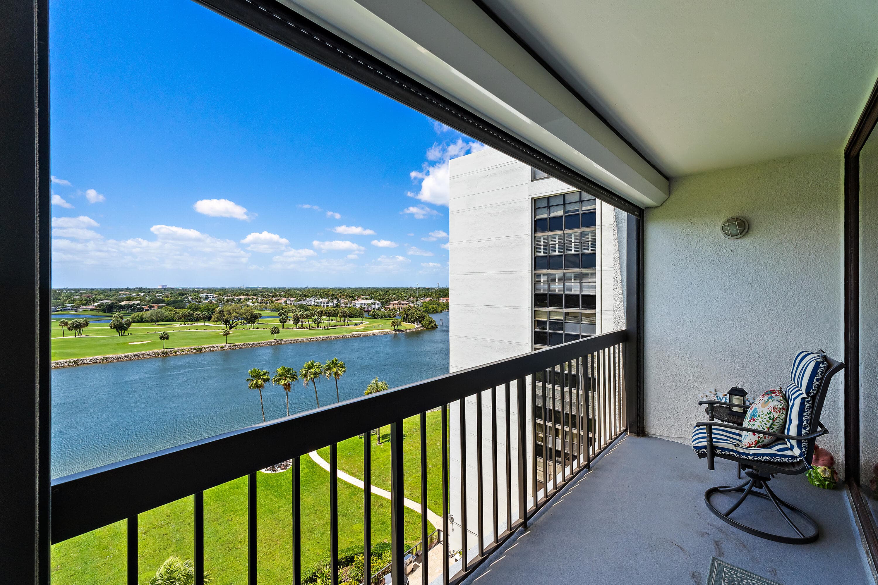 356 Golfview Road 903, North Palm Beach, FL 33408 — photo 35 of 85