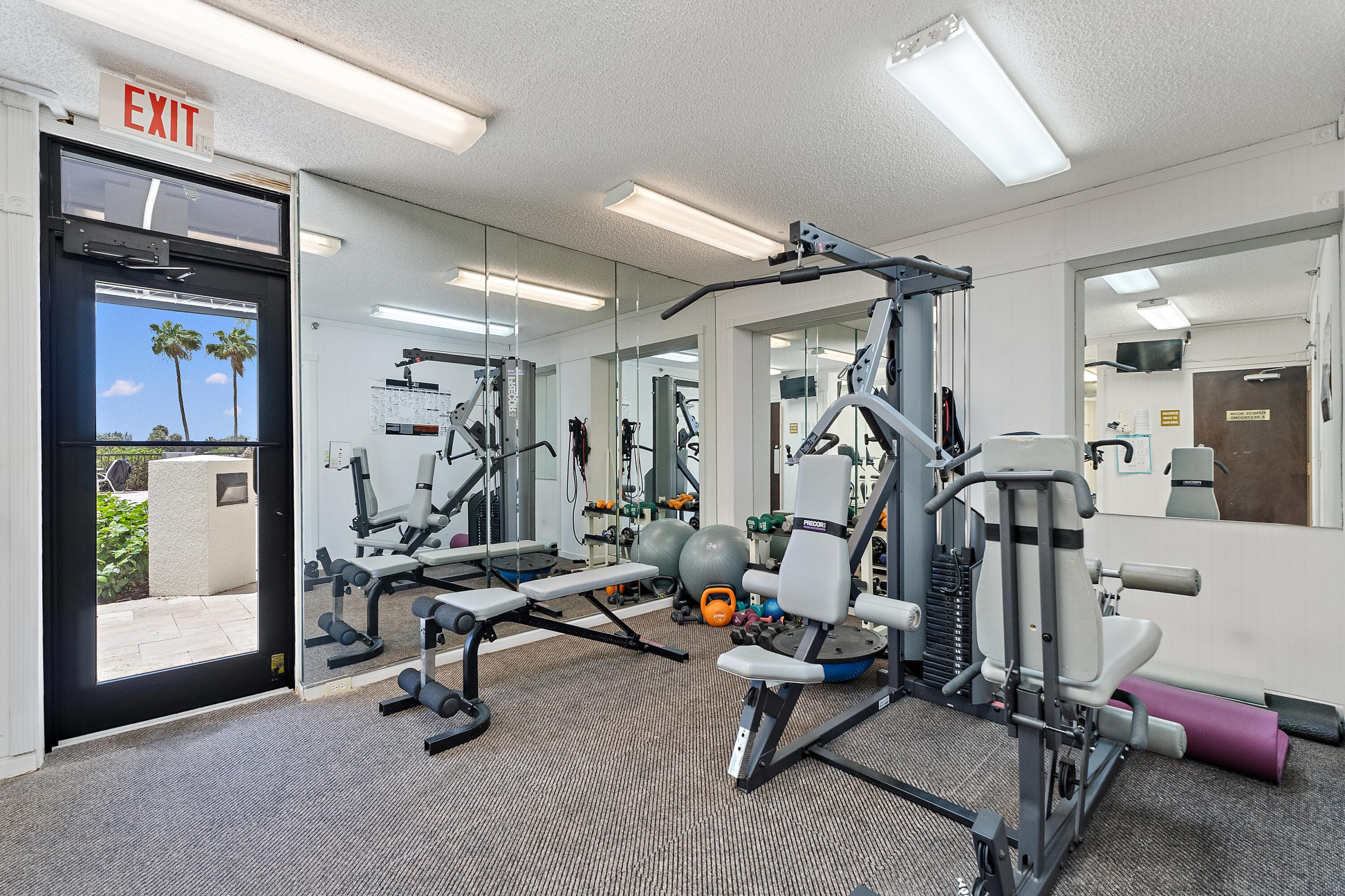 356 Golfview Road 903, North Palm Beach, FL 33408 — photo 37 of 85
