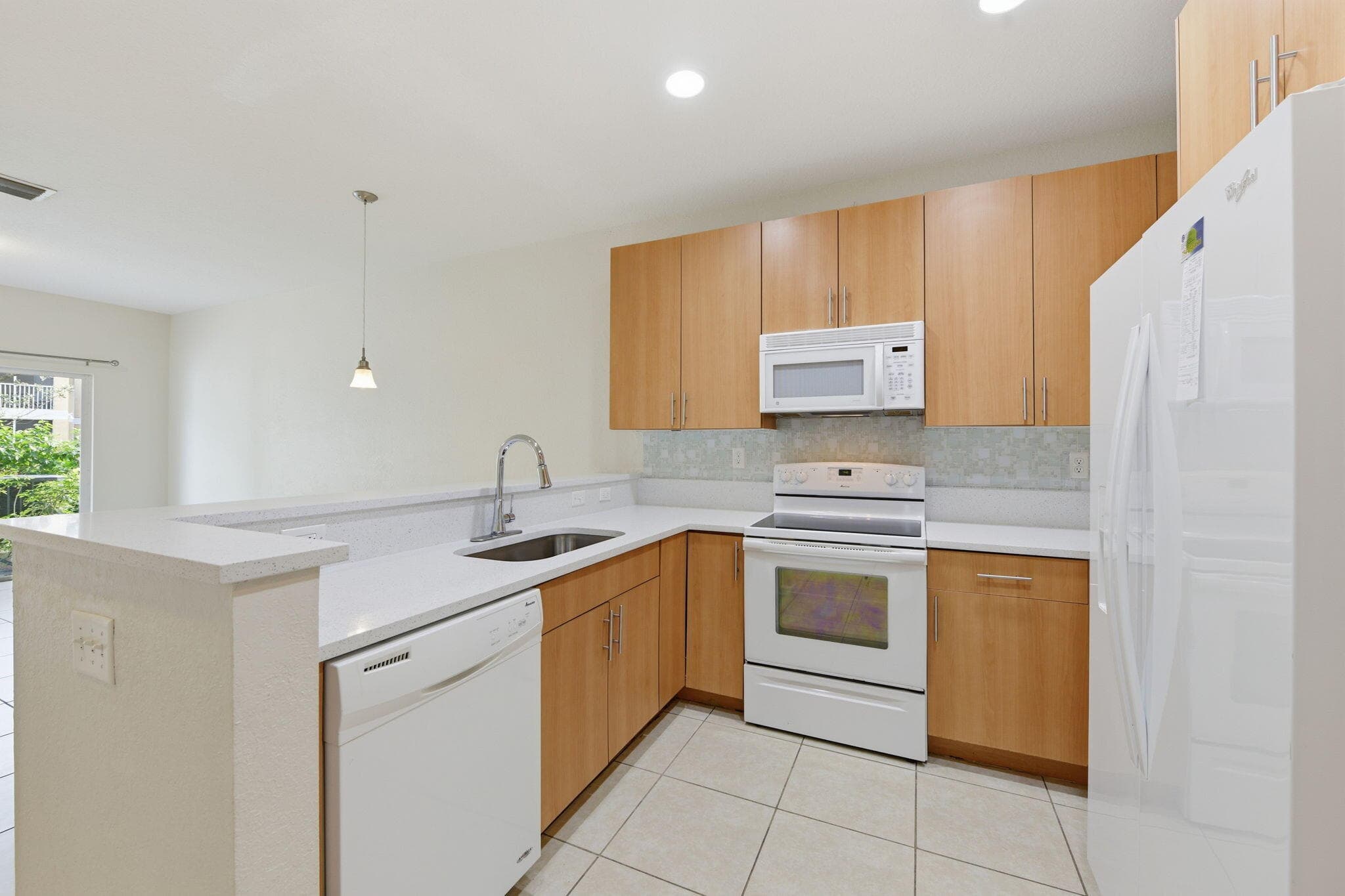2423 NW 31st Court, Oakland Park, FL 33309 — photo 18 of 39