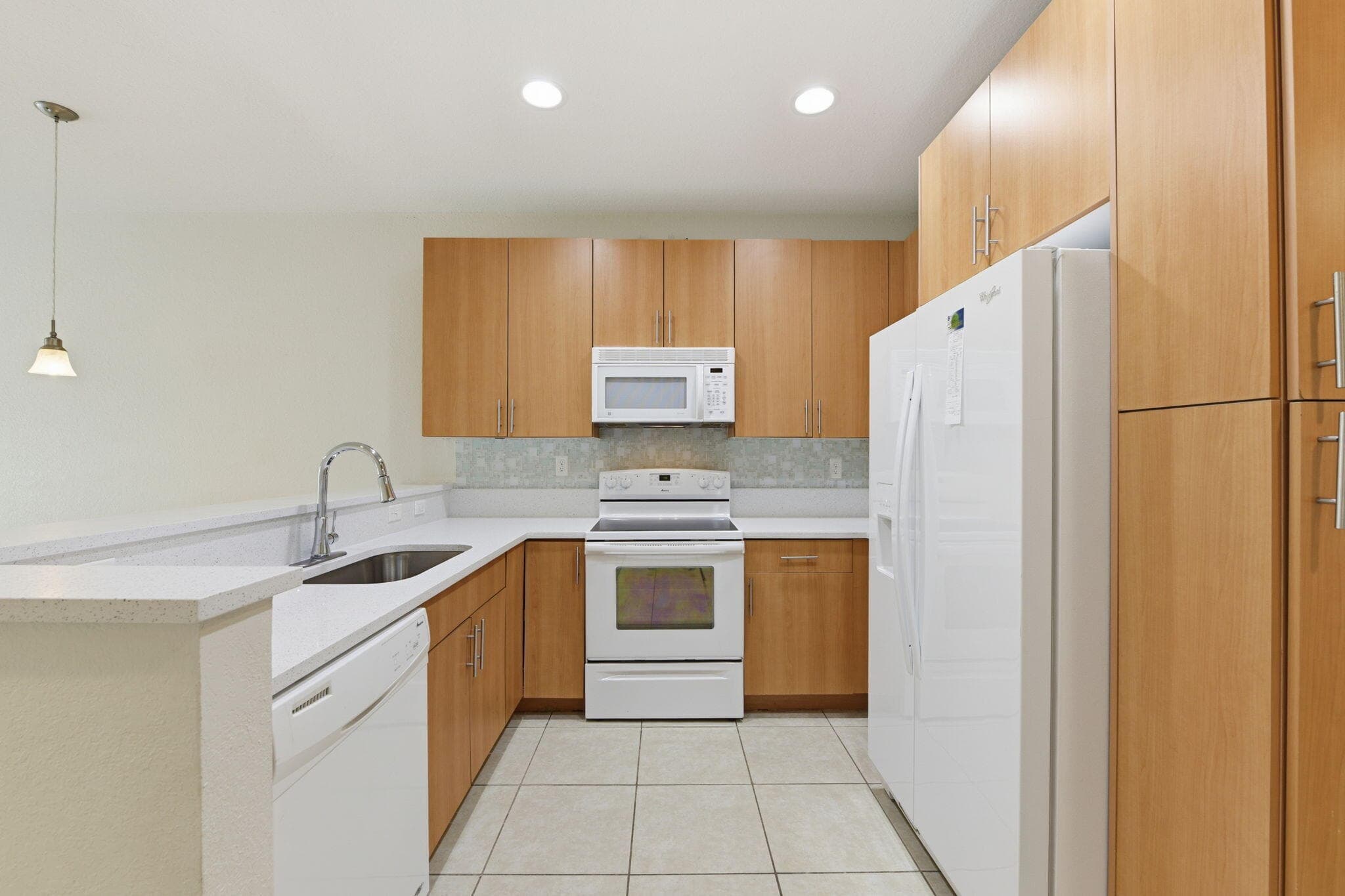 2423 NW 31st Court, Oakland Park, FL 33309 — photo 19 of 39