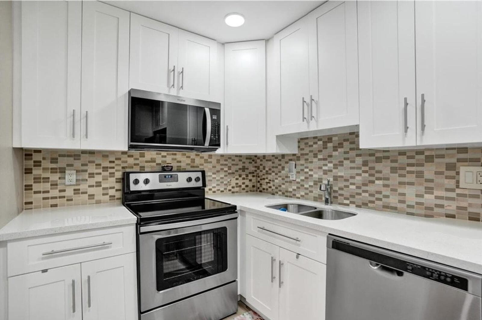 4980 E Sabal Palm Boulevard E 124, Tamarac, FL 33319 — photo 1 of 21