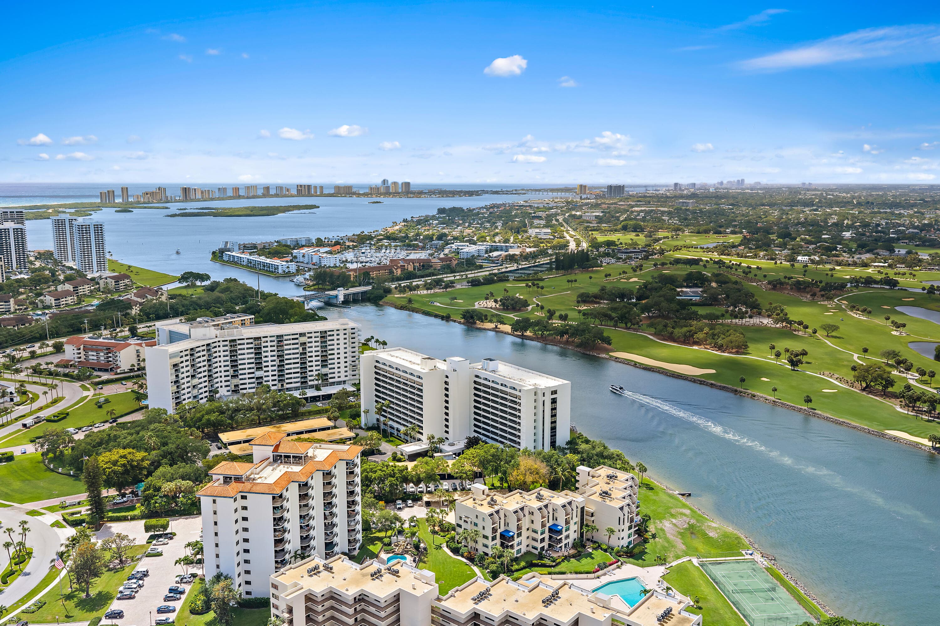 356 Golfview Road 903, North Palm Beach, FL 33408 — photo 74 of 85