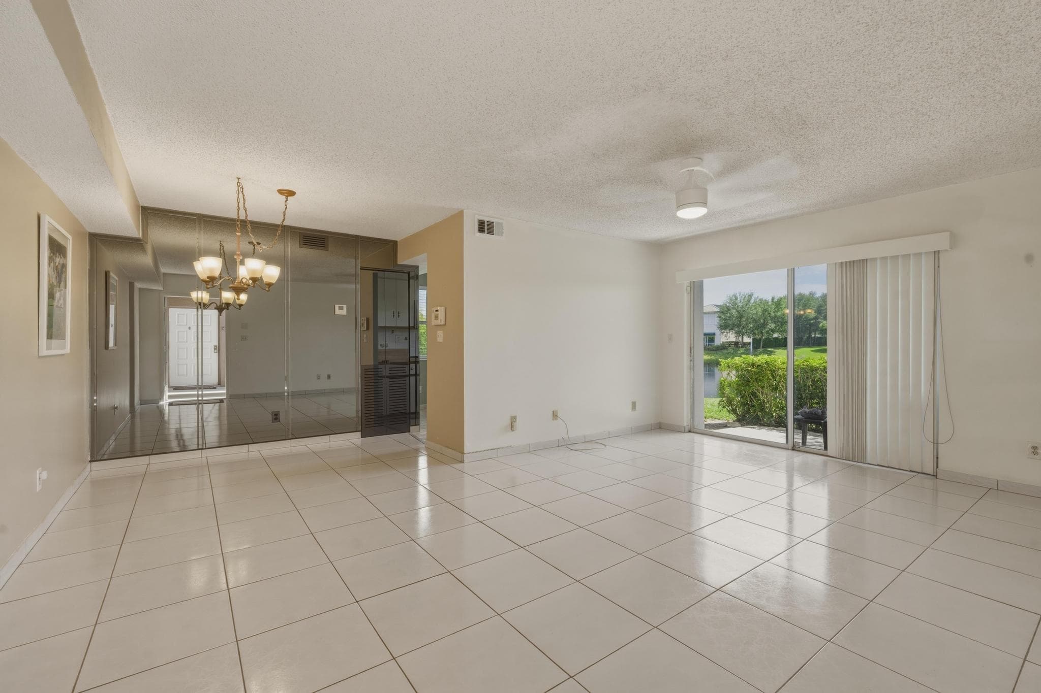 11200 SW 13th Street 104, Pembroke Pines, FL 33025 — photo 8 of 25