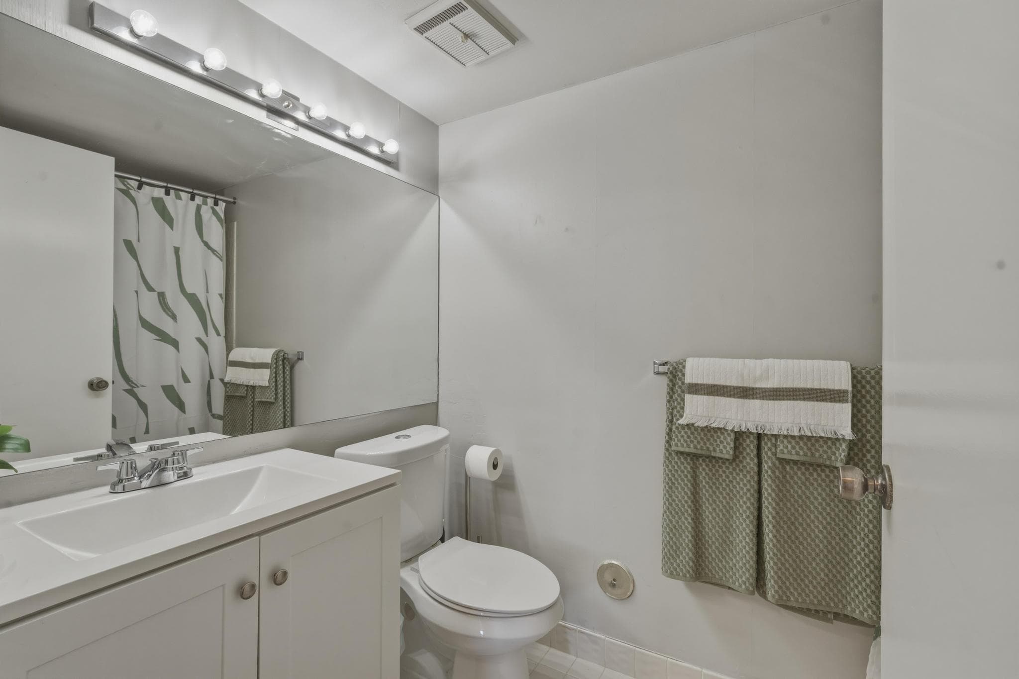 11200 SW 13th Street 104, Pembroke Pines, FL 33025 — photo 19 of 25