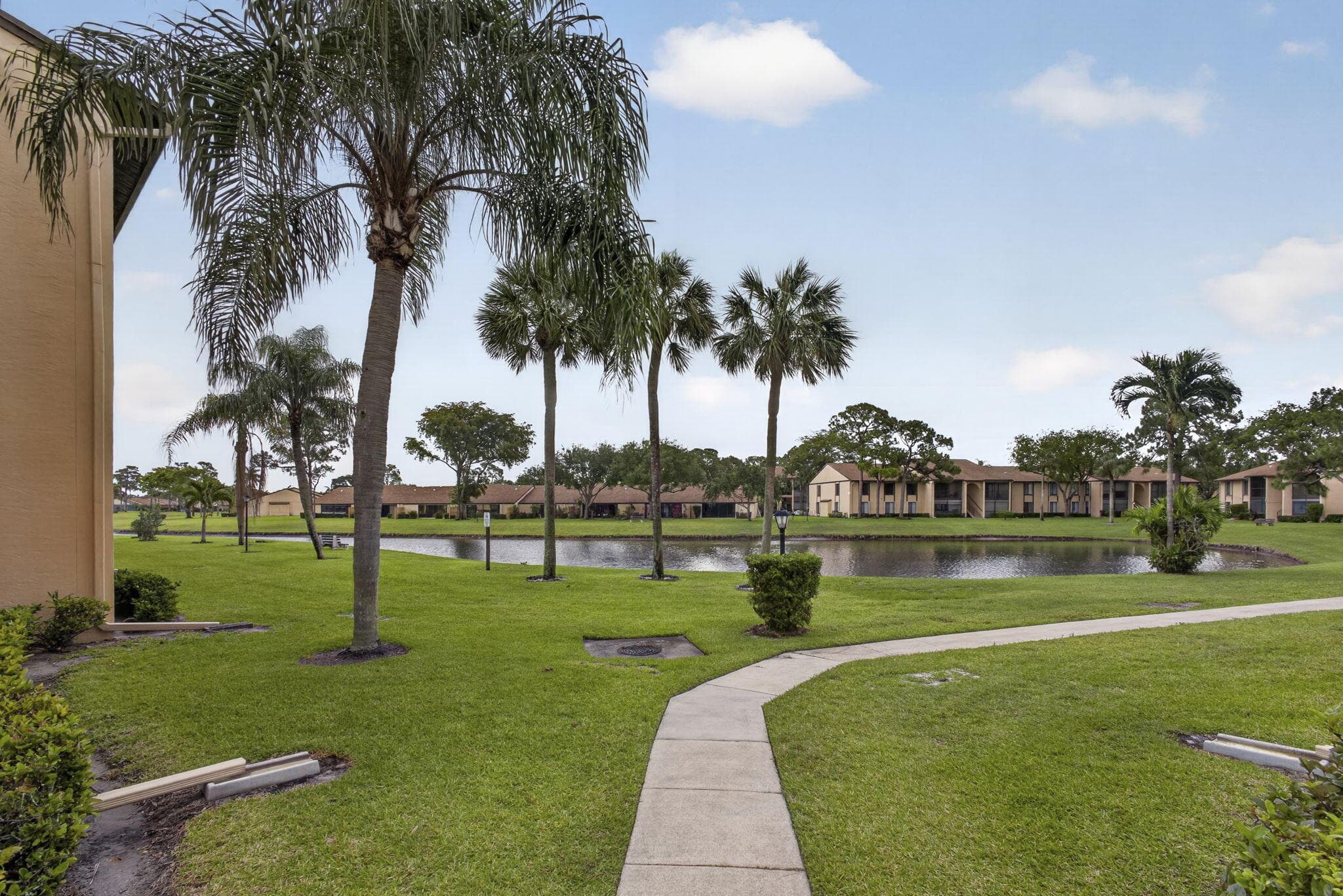 812 Sky Pine Way G1, Greenacres, FL 33415 — photo 5 of 54