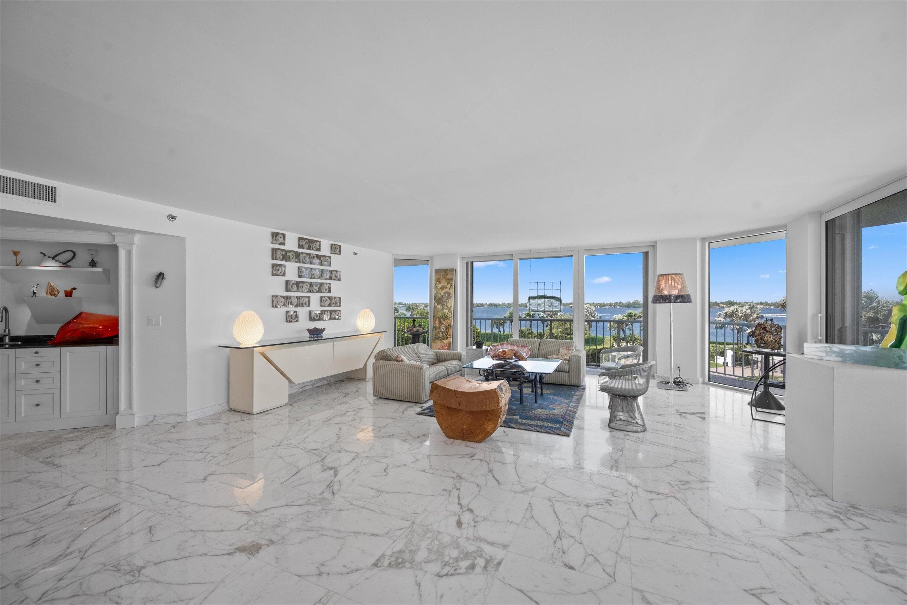 3170 S Ocean Boulevard 305s, Palm Beach, FL 33480 — photo 1 of 30