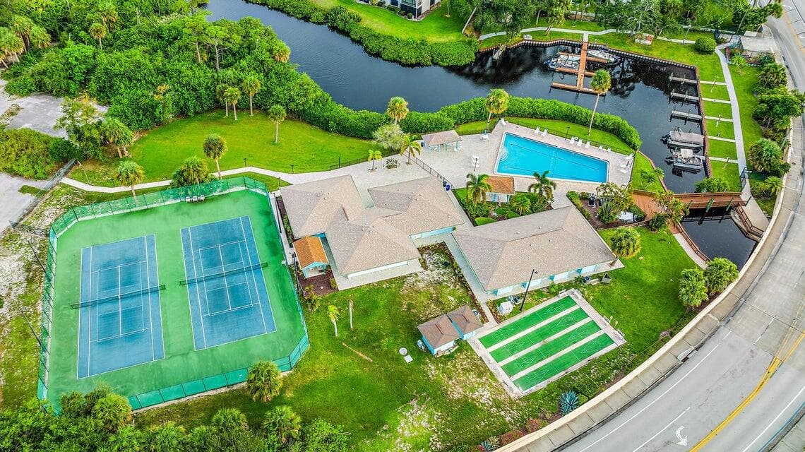 1551 NE 13th Terrace Terrace NE A13, Jensen Beach, FL 34957 — photo 14 of 21