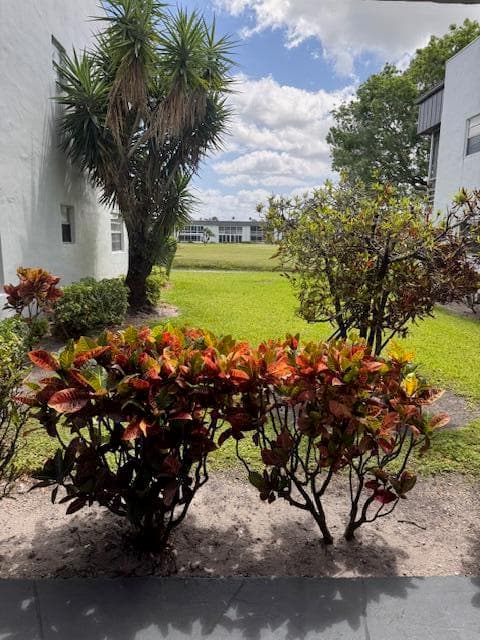6 Normandy A, Delray Beach, FL 33484 — photo 5 of 44