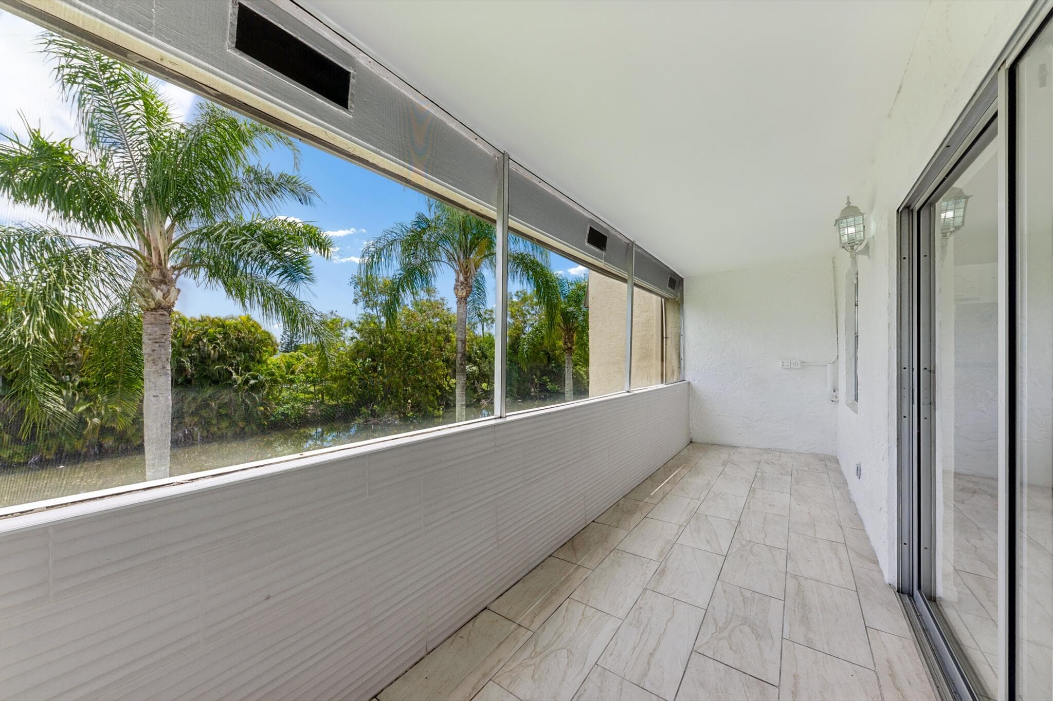 126 Sparrow Drive 10b, Royal Palm Beach, FL 33411 — photo 10 of 35