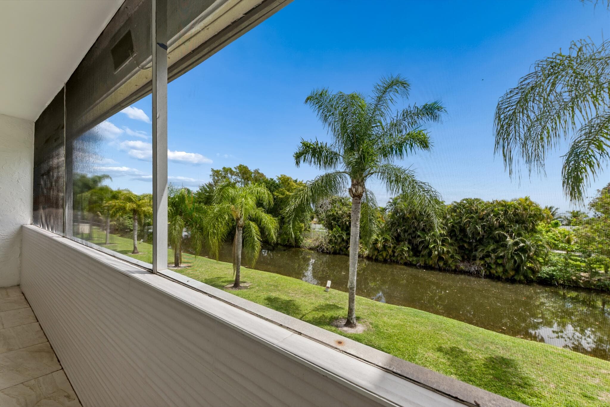 126 Sparrow Drive 10b, Royal Palm Beach, FL 33411 — photo 12 of 35
