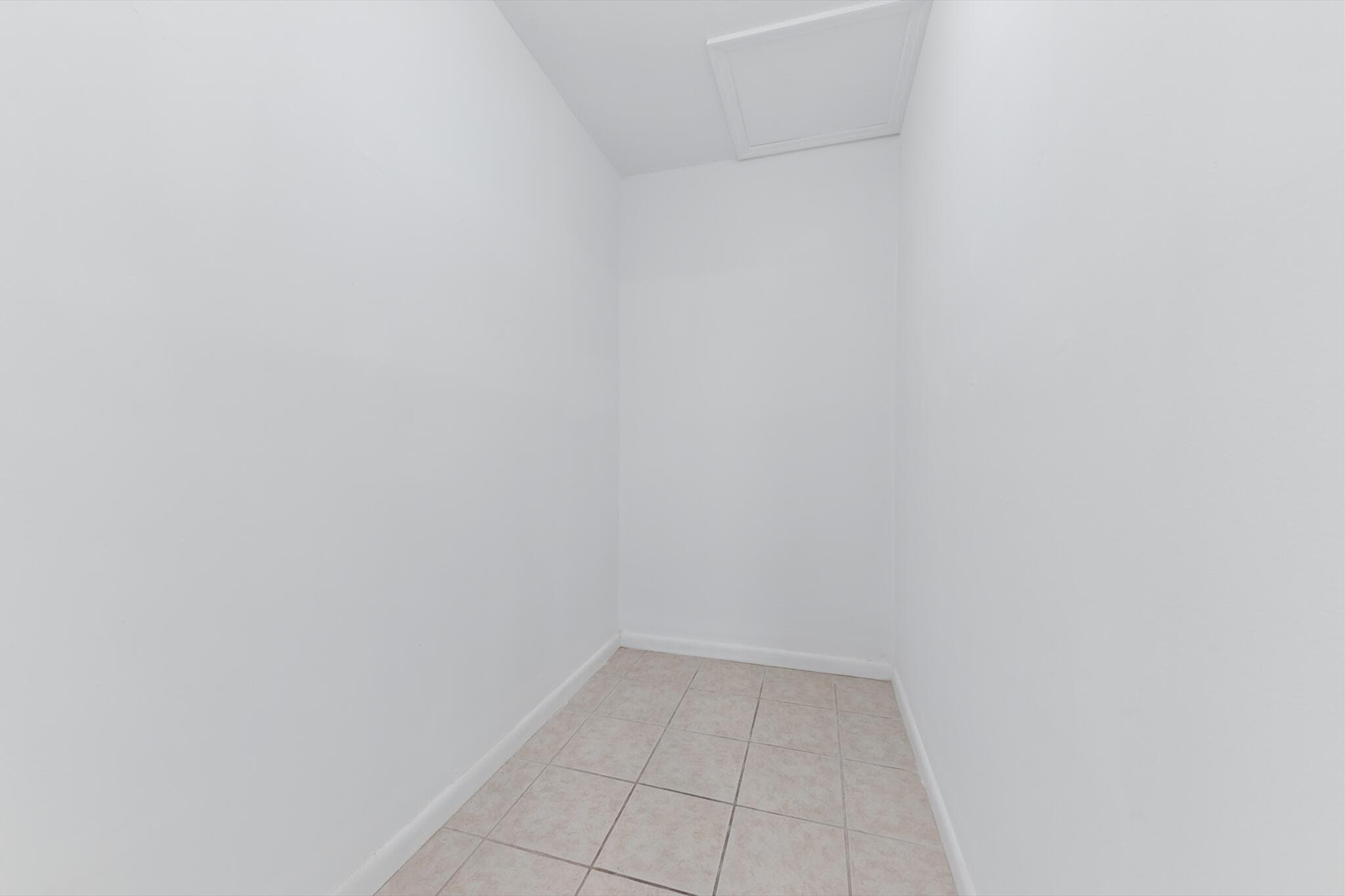 126 Sparrow Drive 10b, Royal Palm Beach, FL 33411 — photo 19 of 35