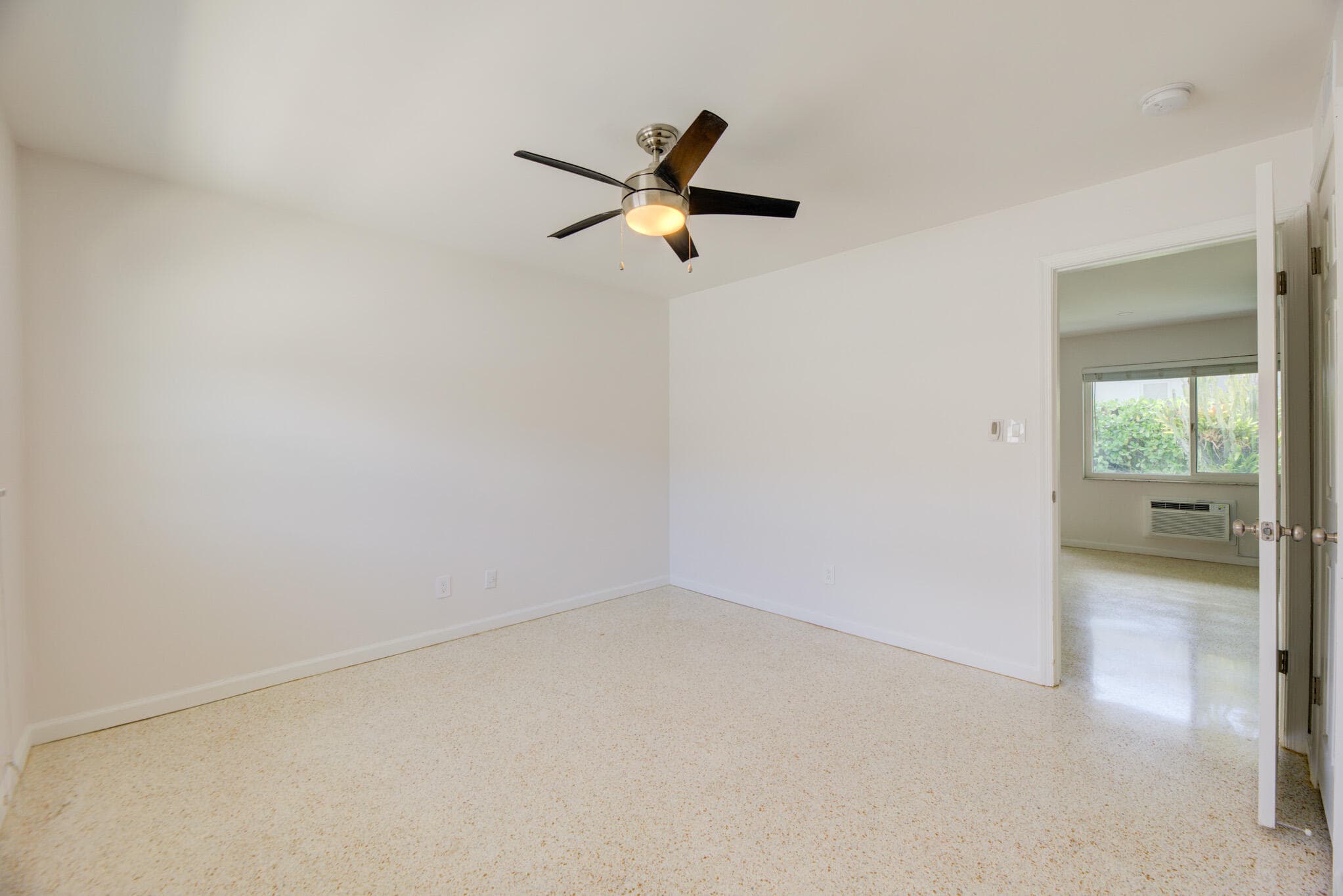 1635 NE 5th Court C, Fort Lauderdale, FL 33301 — photo 7 of 25