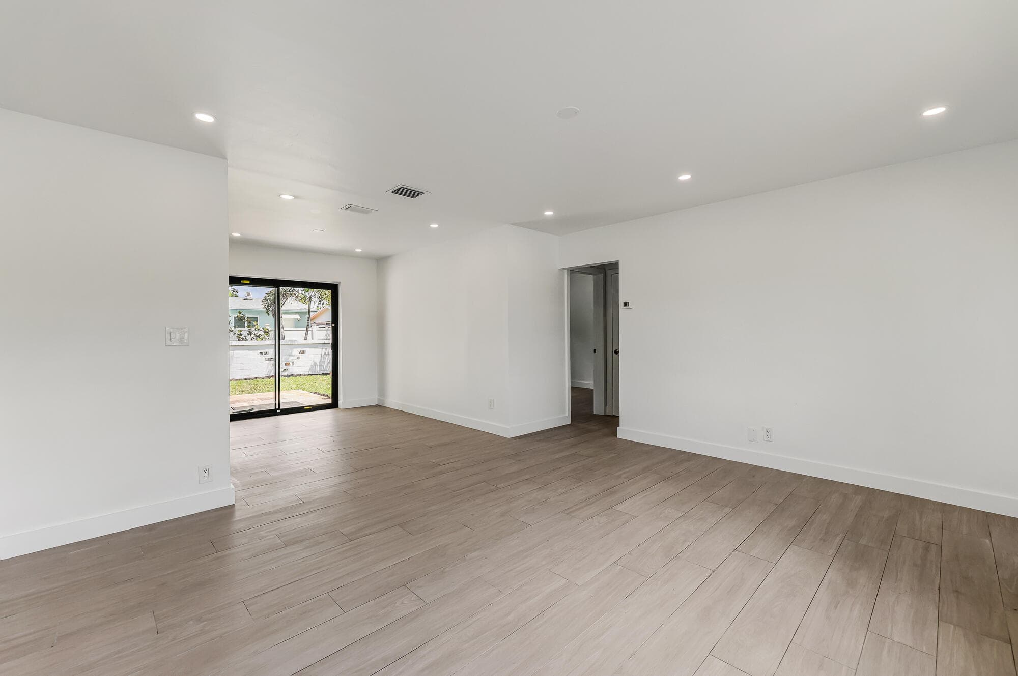 101 NE 57th Court, Fort Lauderdale, FL 33334 — photo 10 of 63