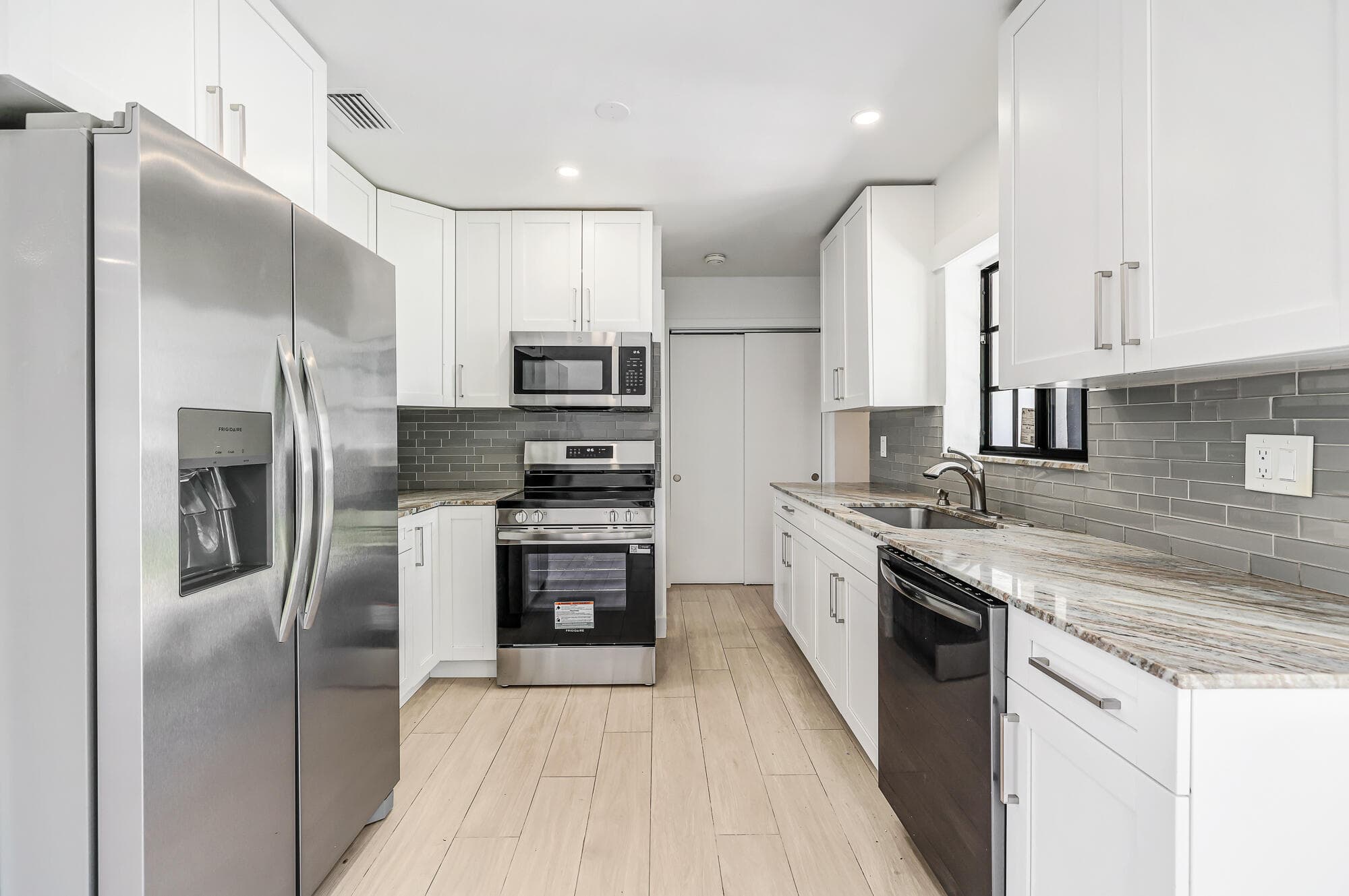 101 NE 57th Court, Fort Lauderdale, FL 33334 — photo 15 of 63
