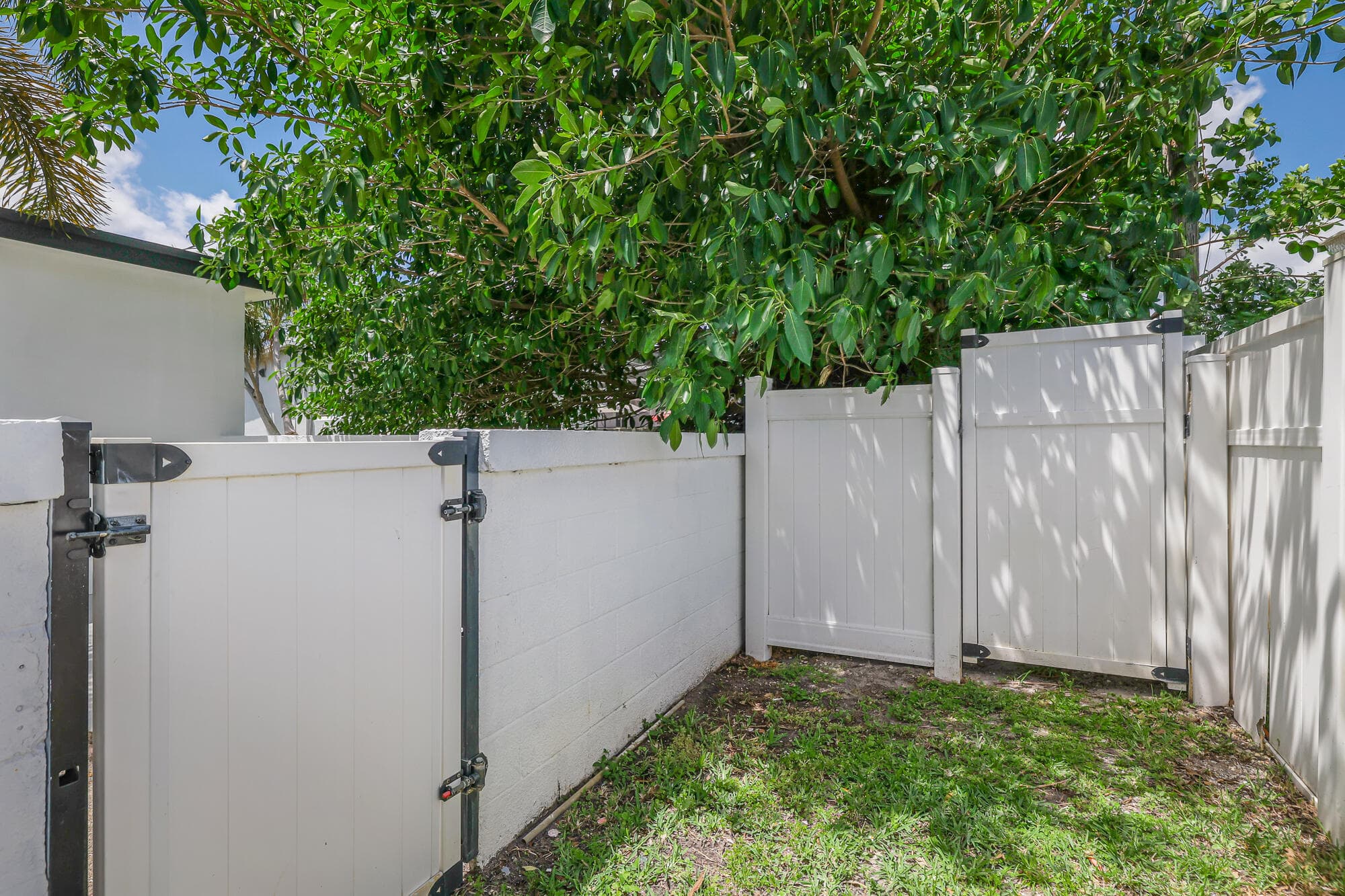 101 NE 57th Court, Fort Lauderdale, FL 33334 — photo 41 of 63