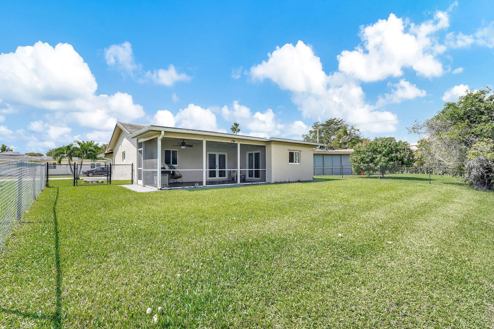 9603 NW 74th Court, Tamarac, FL 33321 — photo 23 of 55