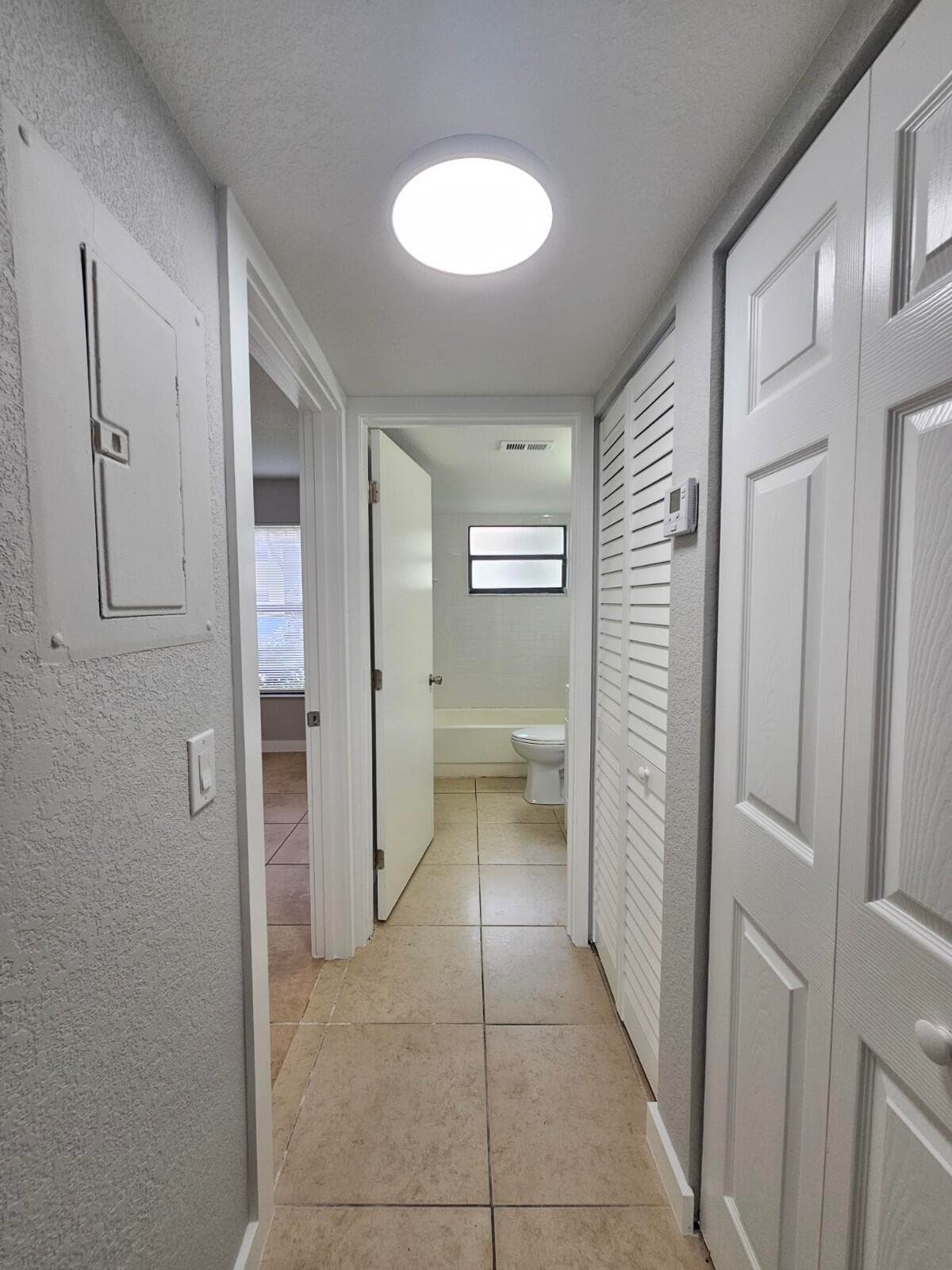1545 Lake Crystal Drive D, West Palm Beach, FL 33411 — photo 7 of 11