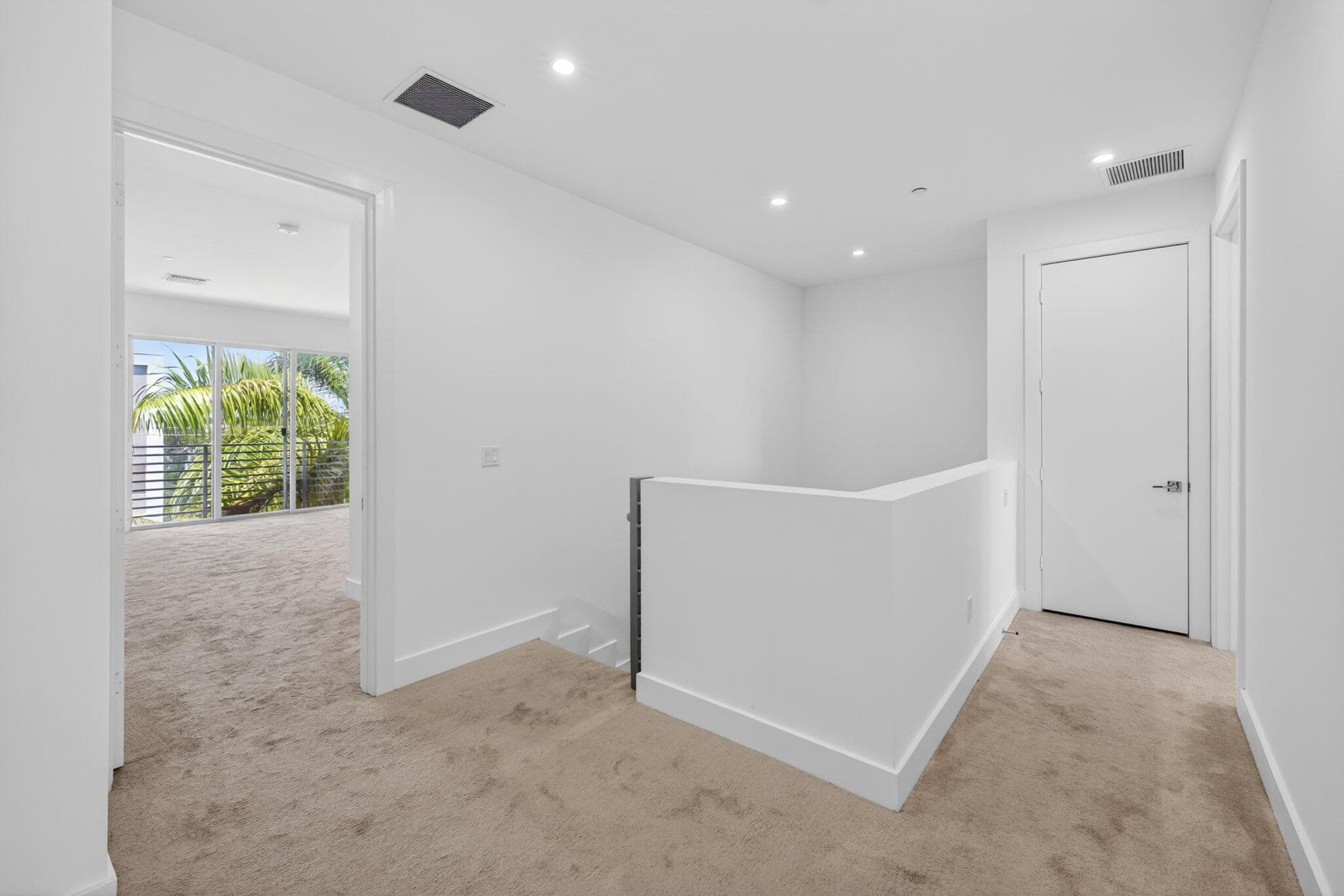 1044 NE 18th Avenue 203, Fort Lauderdale, FL 33304 — photo 30 of 50