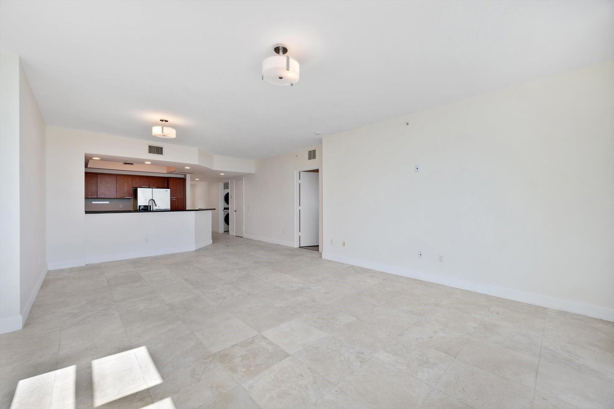 15051 Royal Oaks Lane 2106, North Miami, FL 33181 — photo 7 of 23