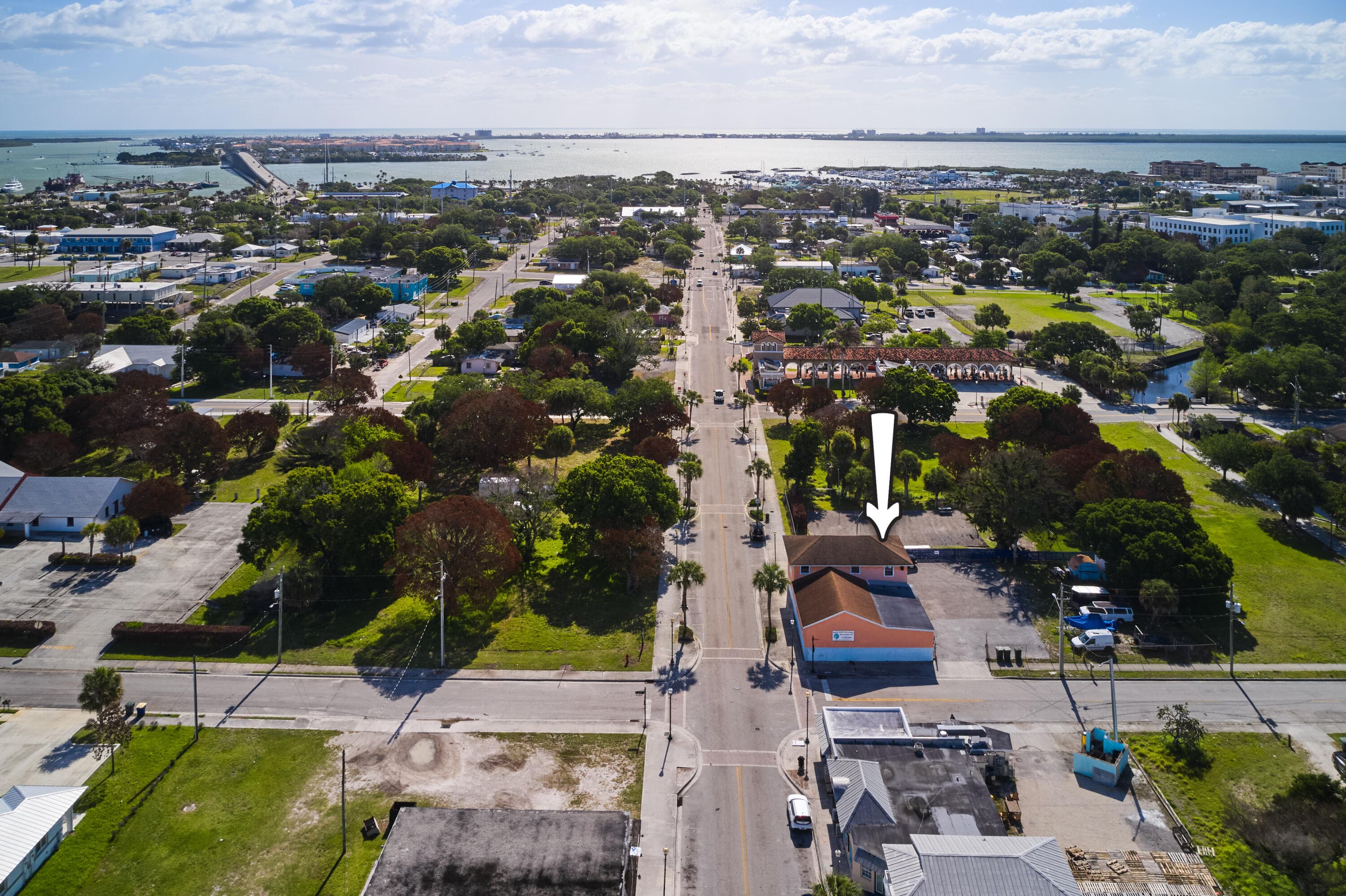 464 N 9th Street, Fort Pierce, FL — photo 4 of 31